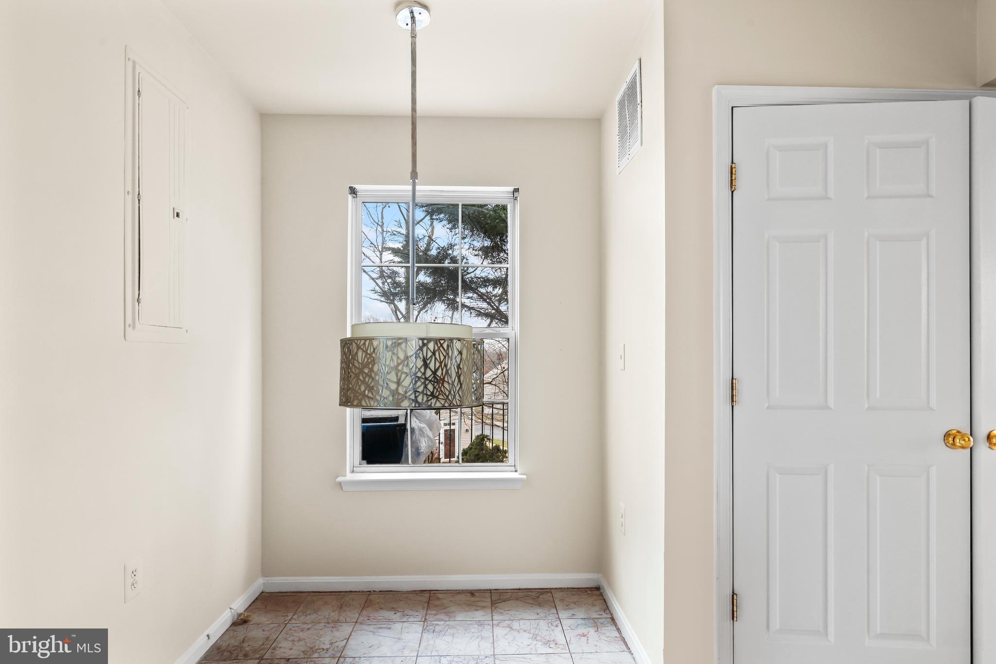 SOUTH BANK - Residential