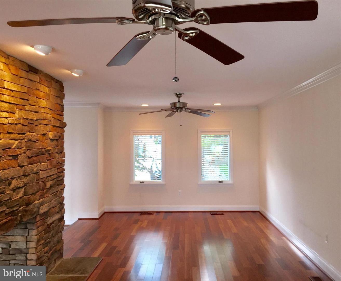 BAY RIDGE - Residential Lease