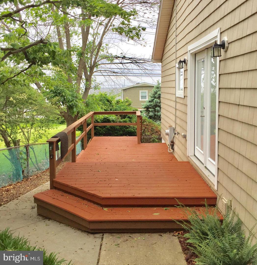 BAY RIDGE - Residential Lease