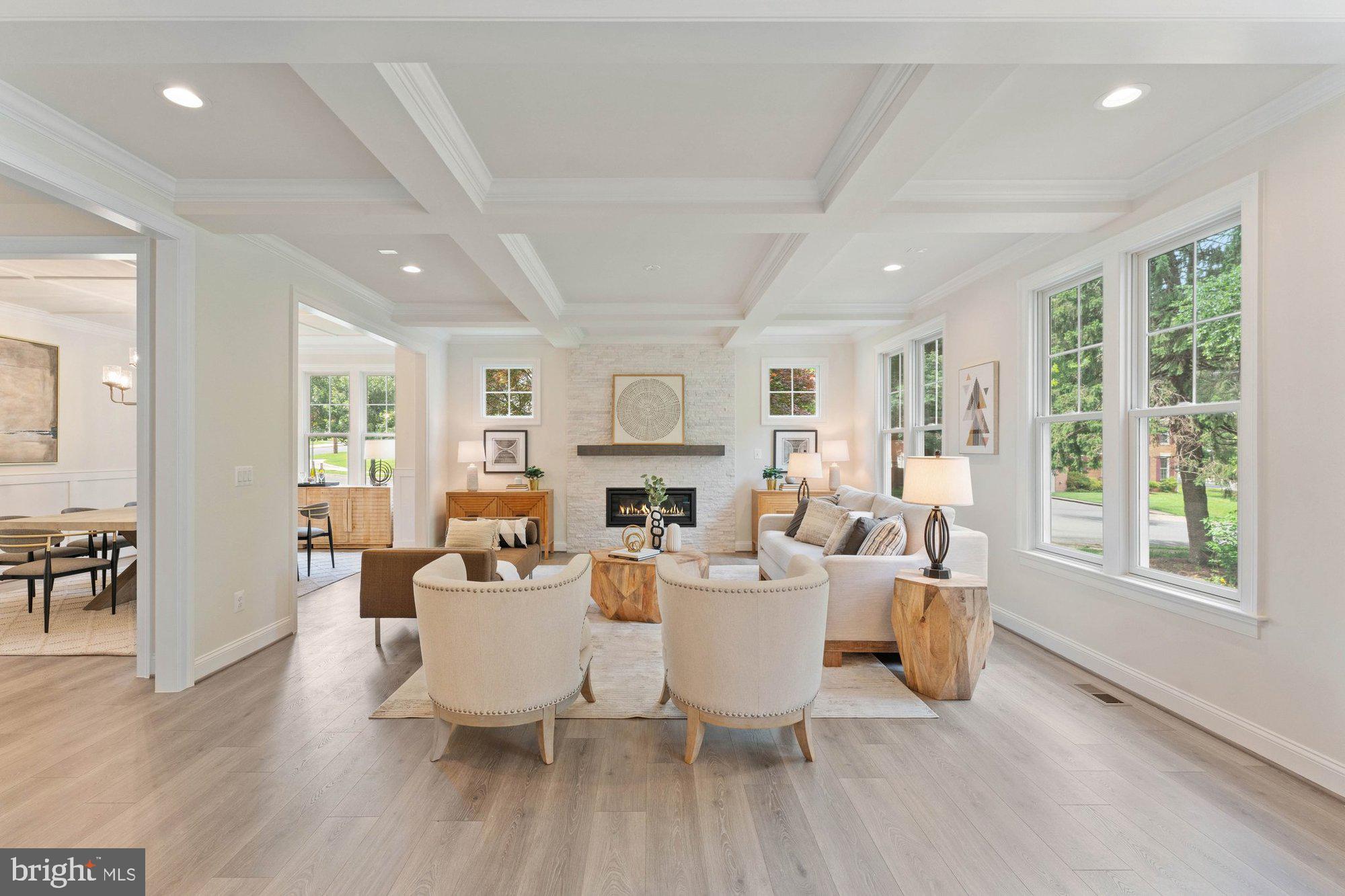 VIENNA HILLS - Residential