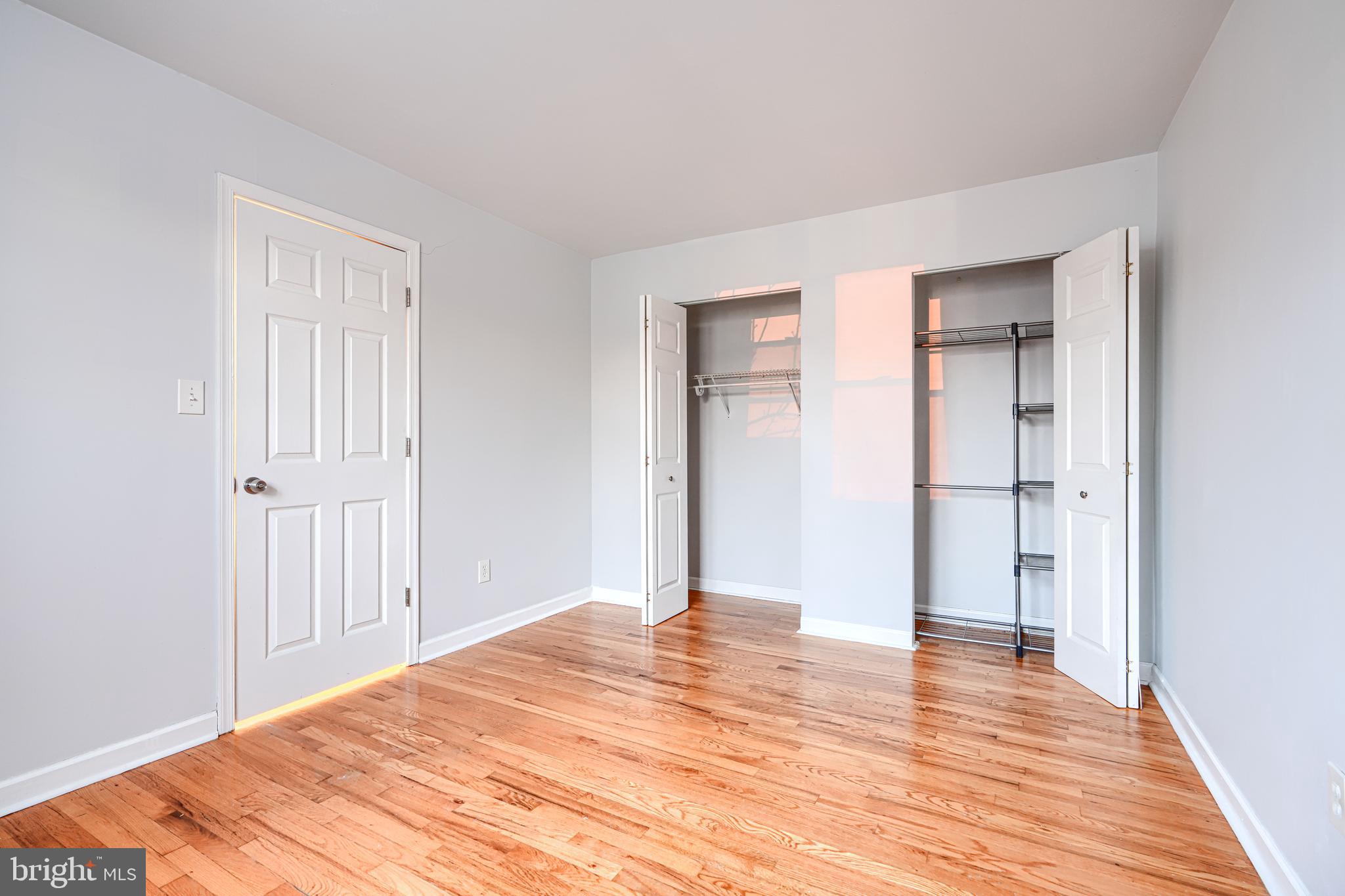 HIGHPOINTE CONDOMINIUM - Residential Lease