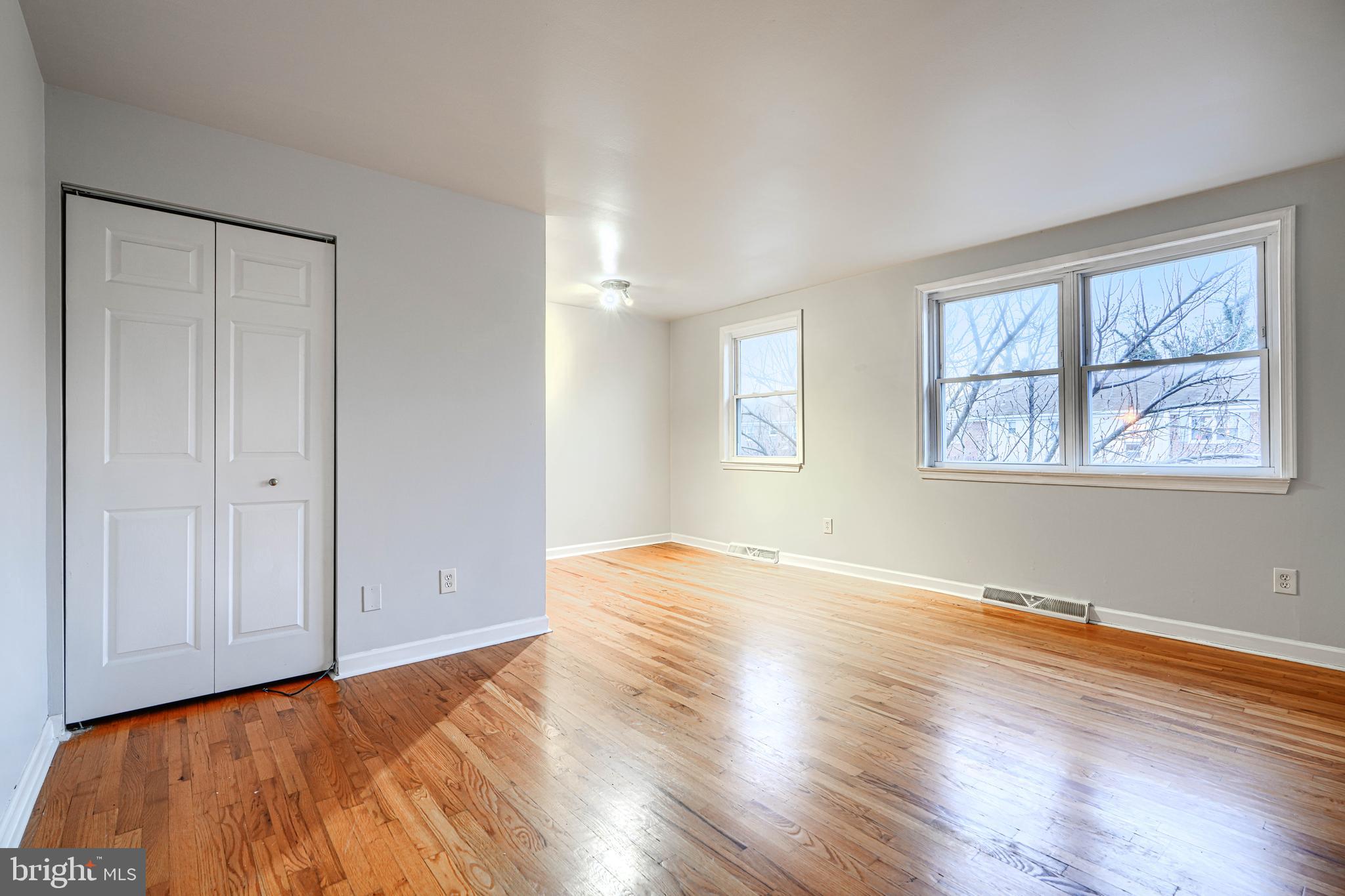 HIGHPOINTE CONDOMINIUM - Residential Lease