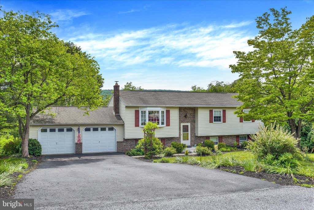 Photo of 20 Willow Street, MARYSVILLE, PA 17053 (MLS # PAPY2009364)