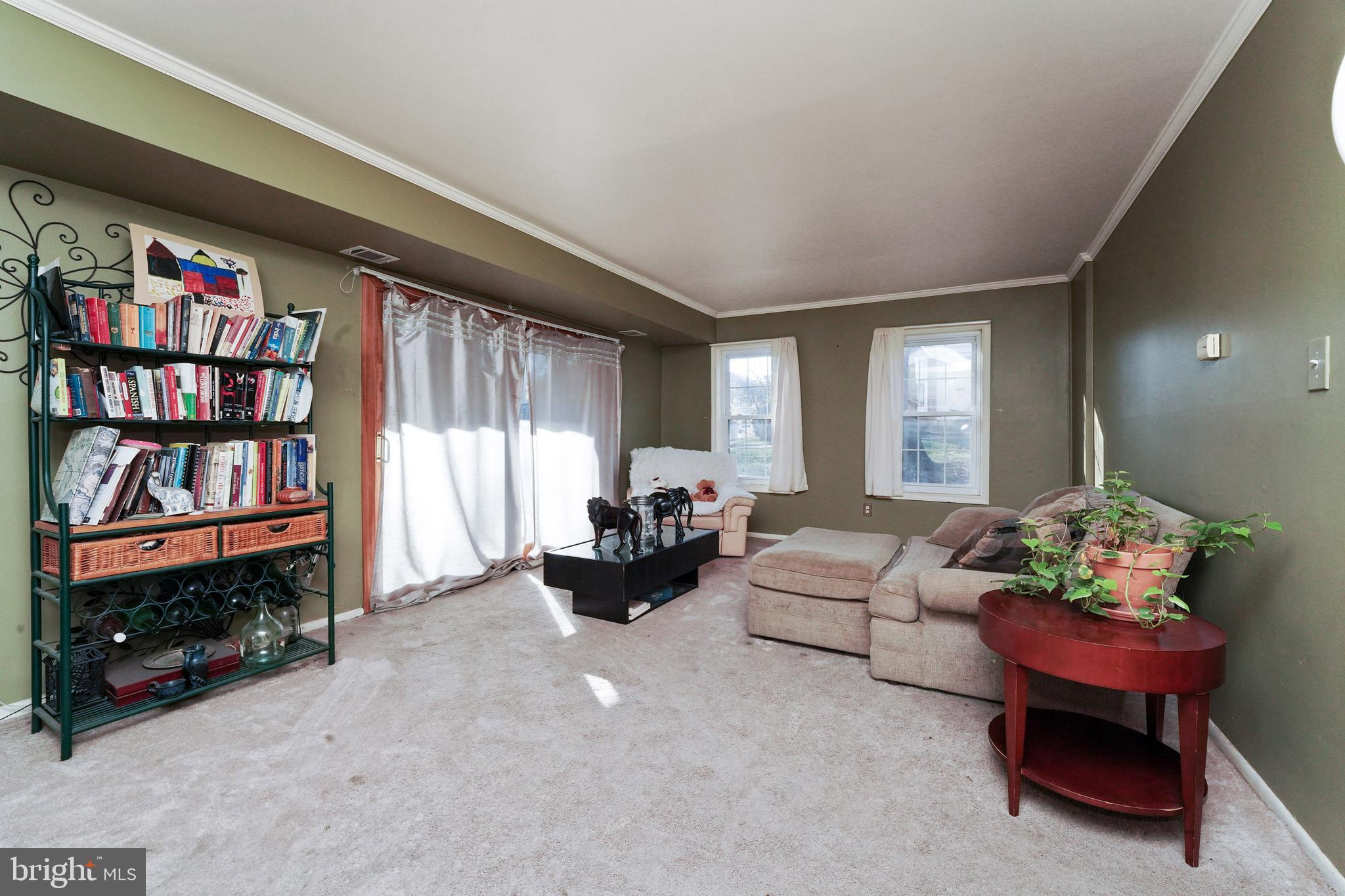 CHARLESTOWNE VILLAGE - Residential