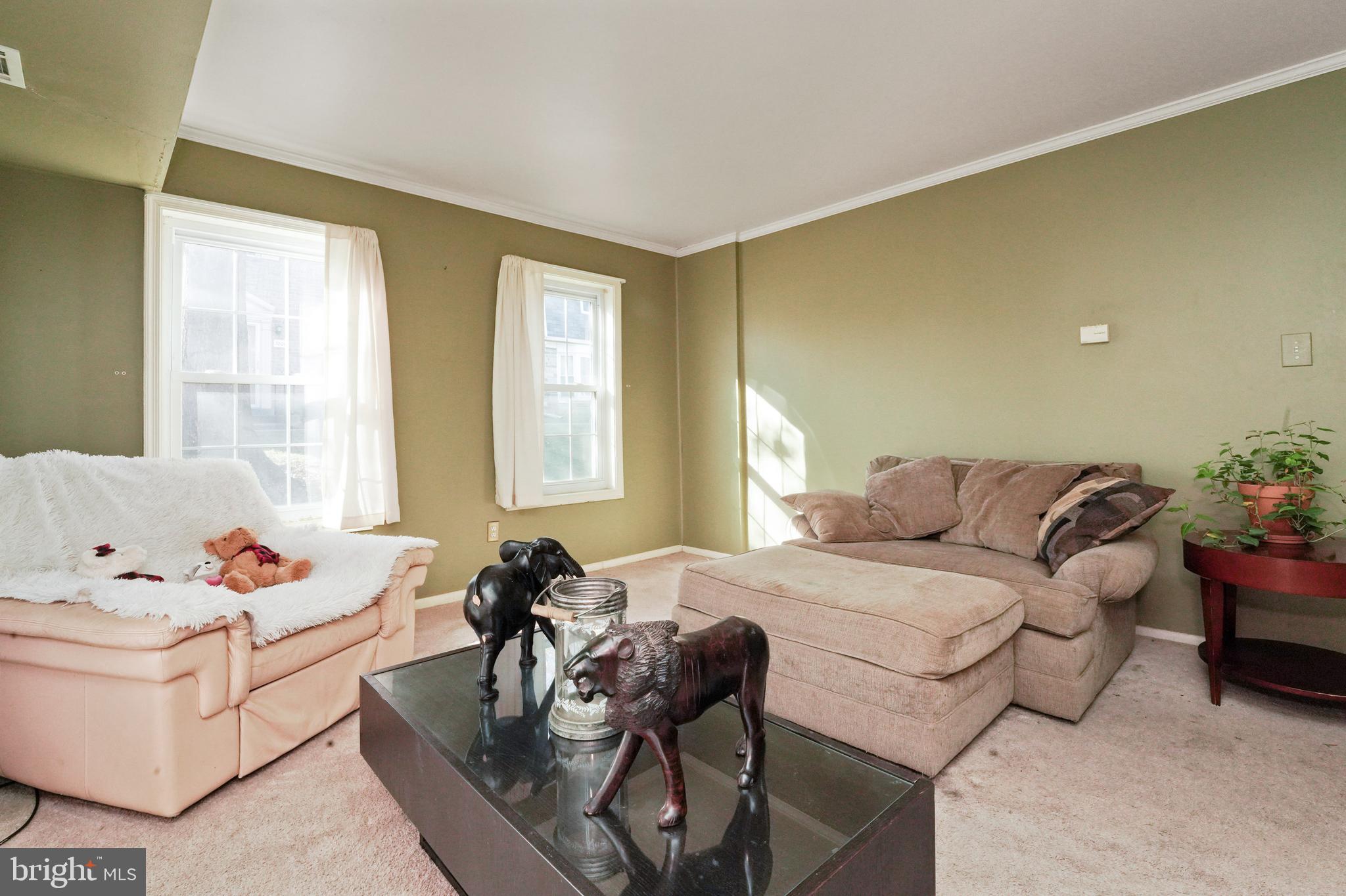 CHARLESTOWNE VILLAGE - Residential