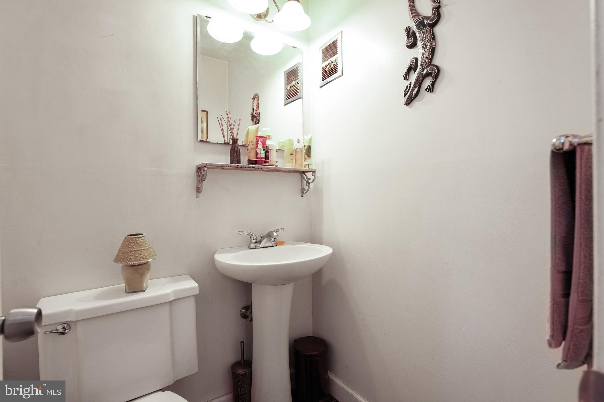 CHARLESTOWNE VILLAGE - Residential