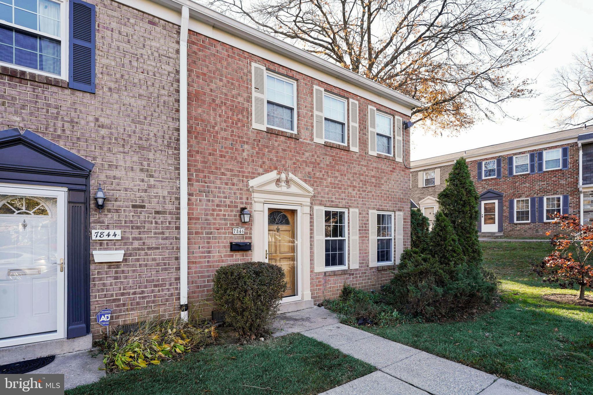 CHARLESTOWNE VILLAGE - Residential