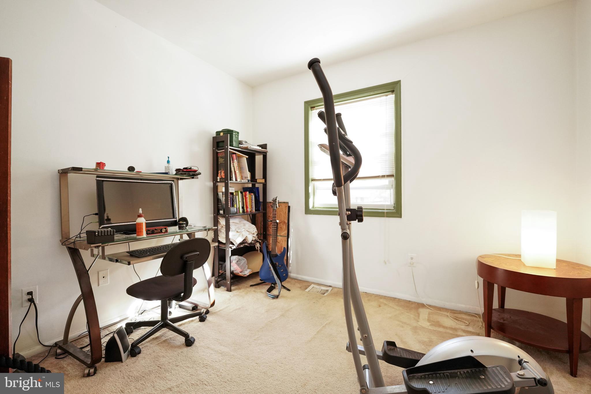 CHARLESTOWNE VILLAGE - Residential