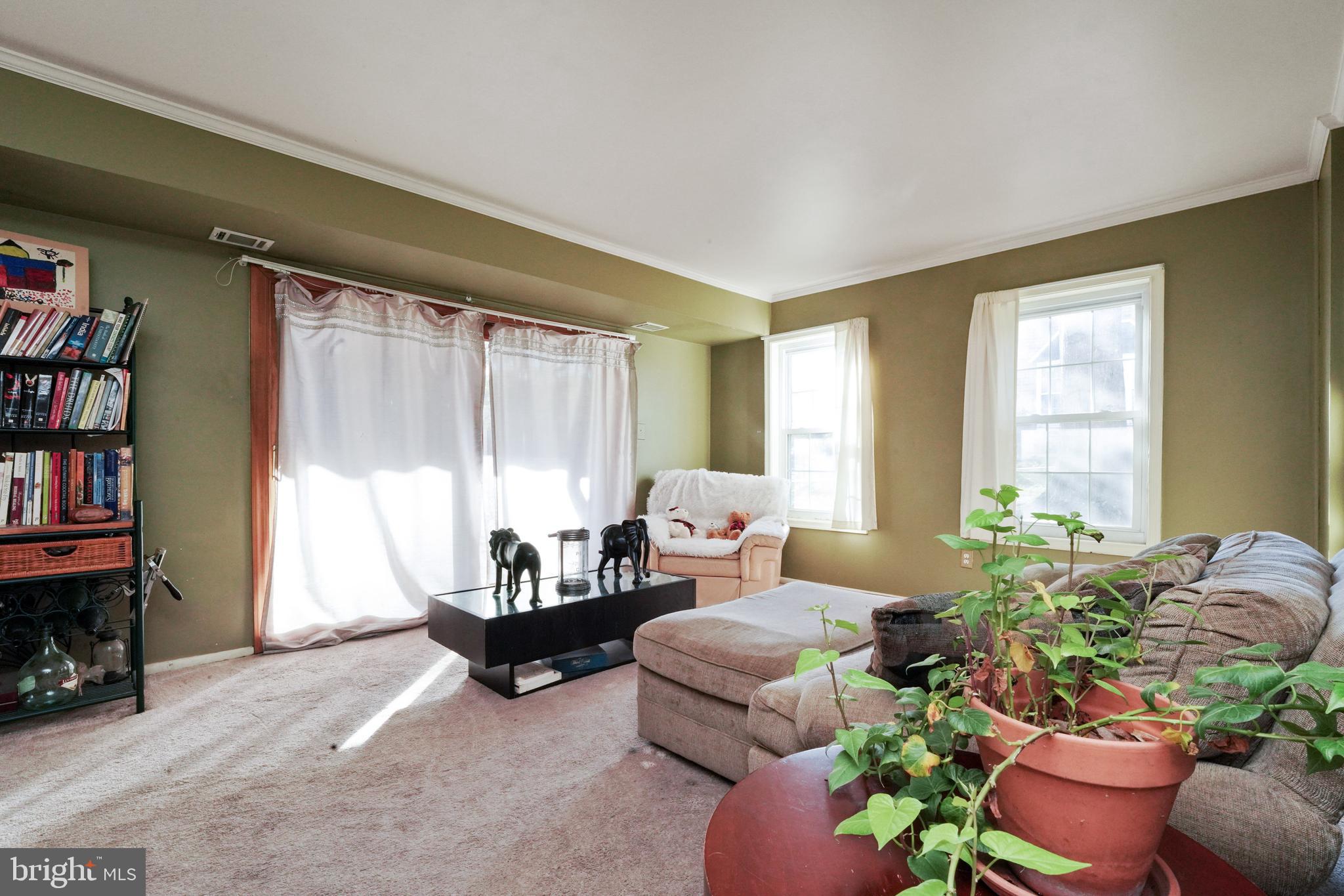 CHARLESTOWNE VILLAGE - Residential