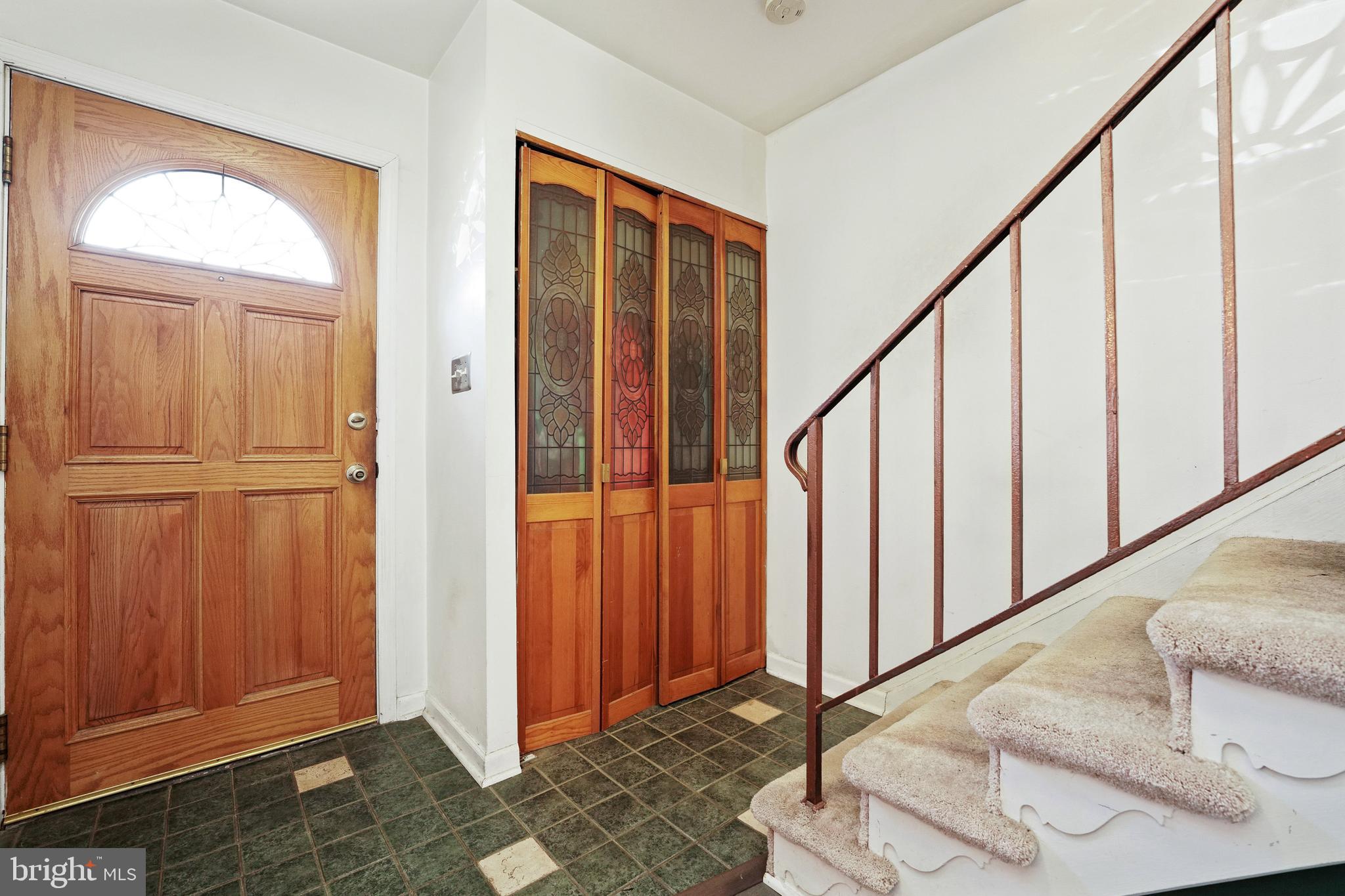 CHARLESTOWNE VILLAGE - Residential