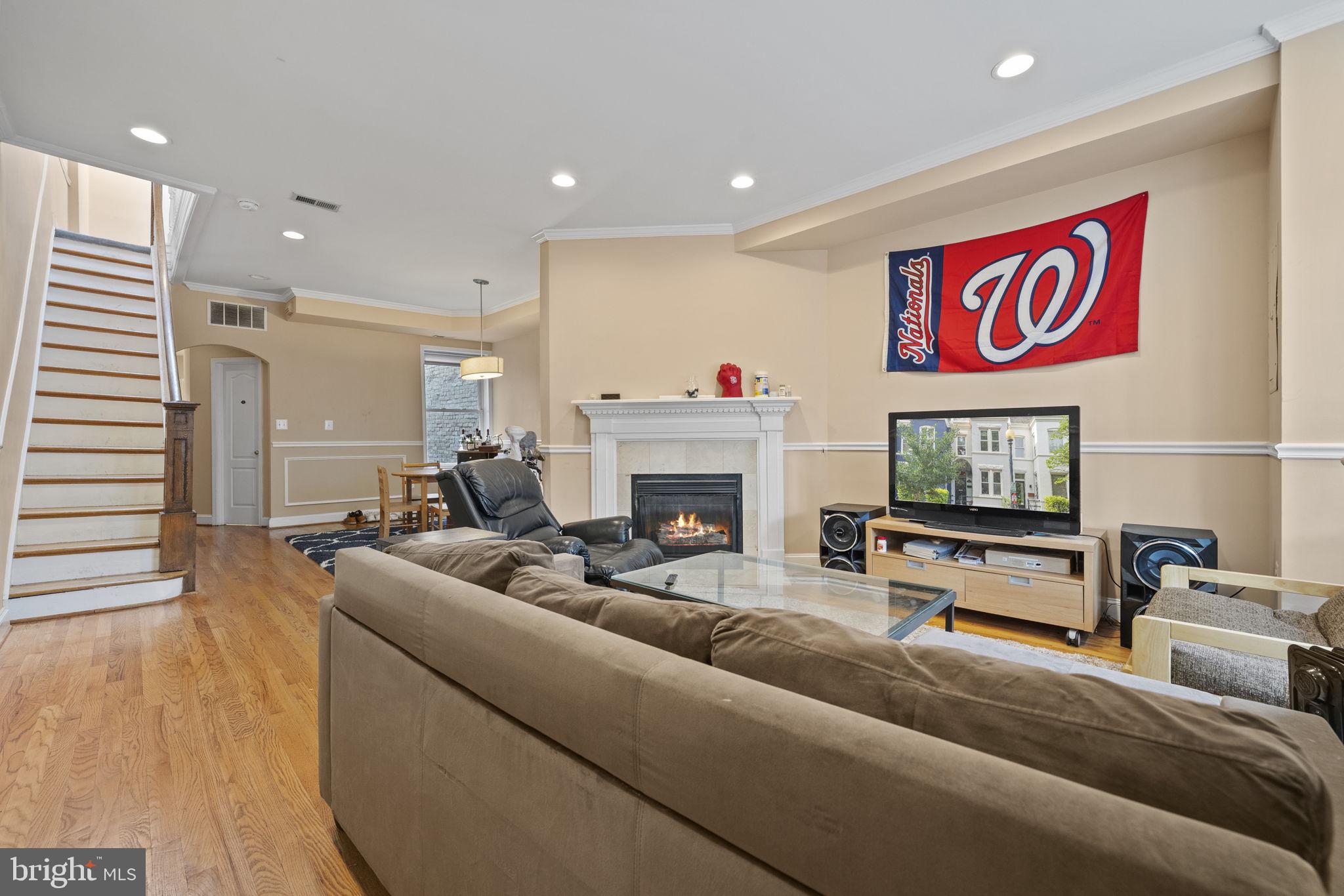 128 THOMAS STREET NW A