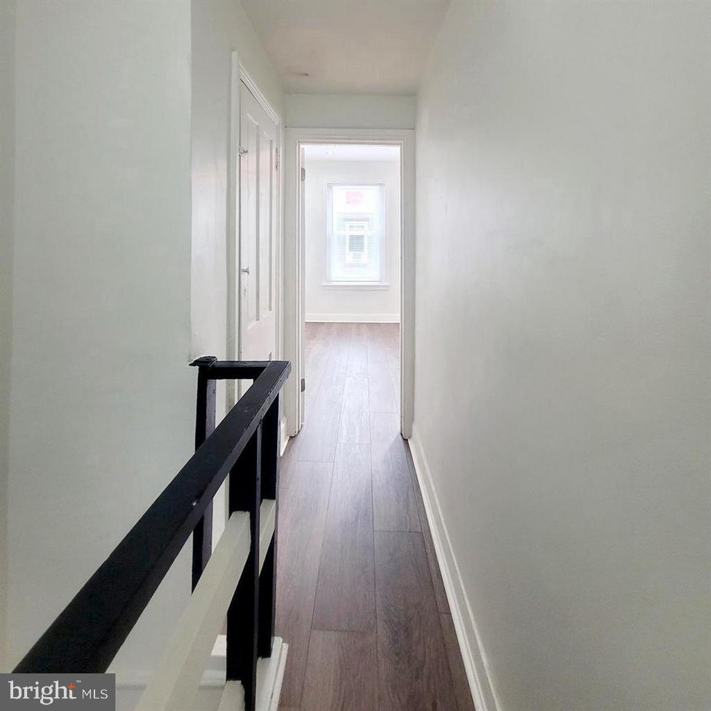 SHARSWOOD - Residential