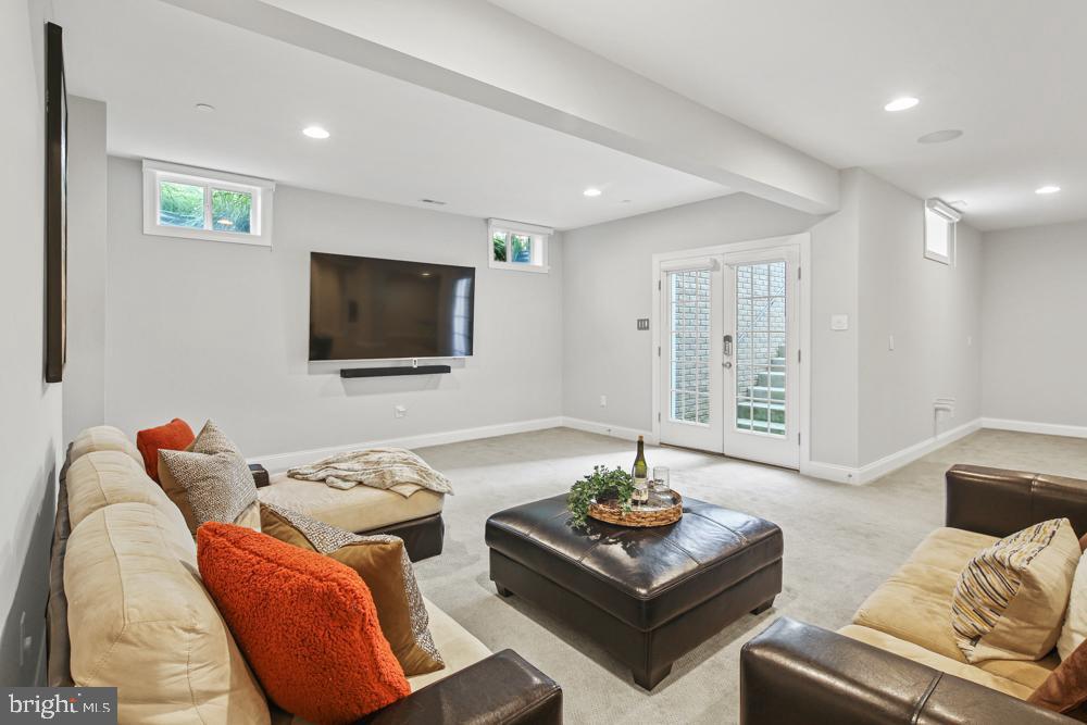 STANMORE - Residential