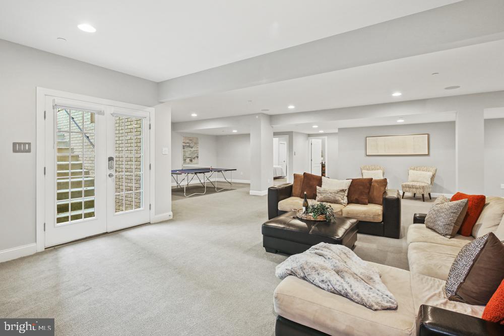 STANMORE - Residential