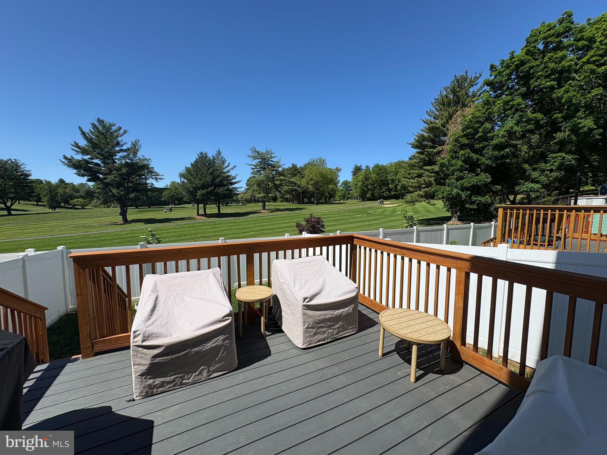 3606 GOLFVIEW LANE