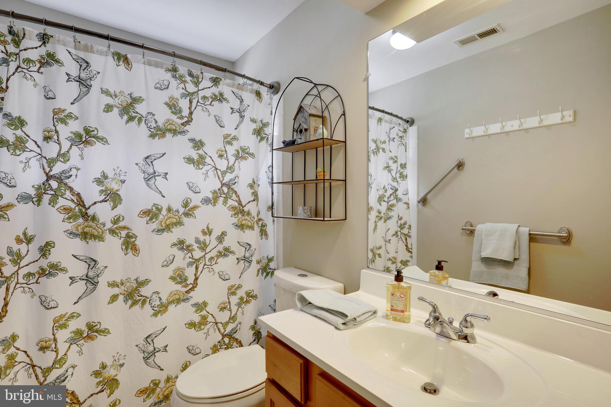 LENNINGS CROSSING - Residential