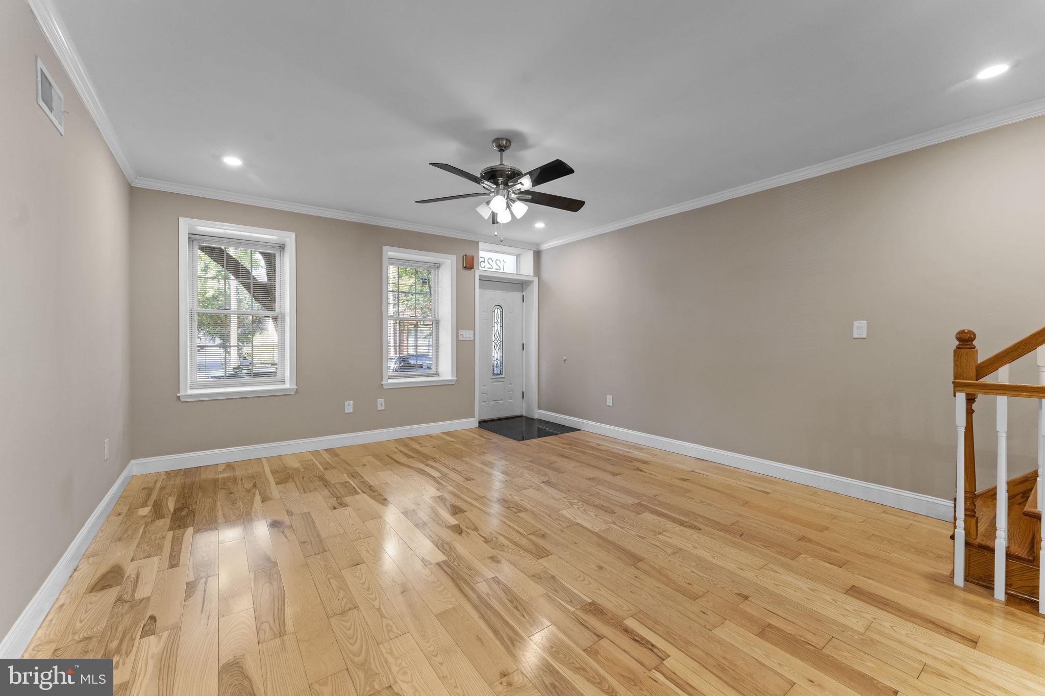 PASSYUNK SQUARE - Residential