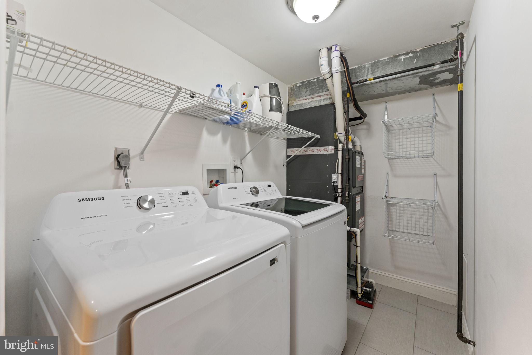 PASSYUNK SQUARE - Residential