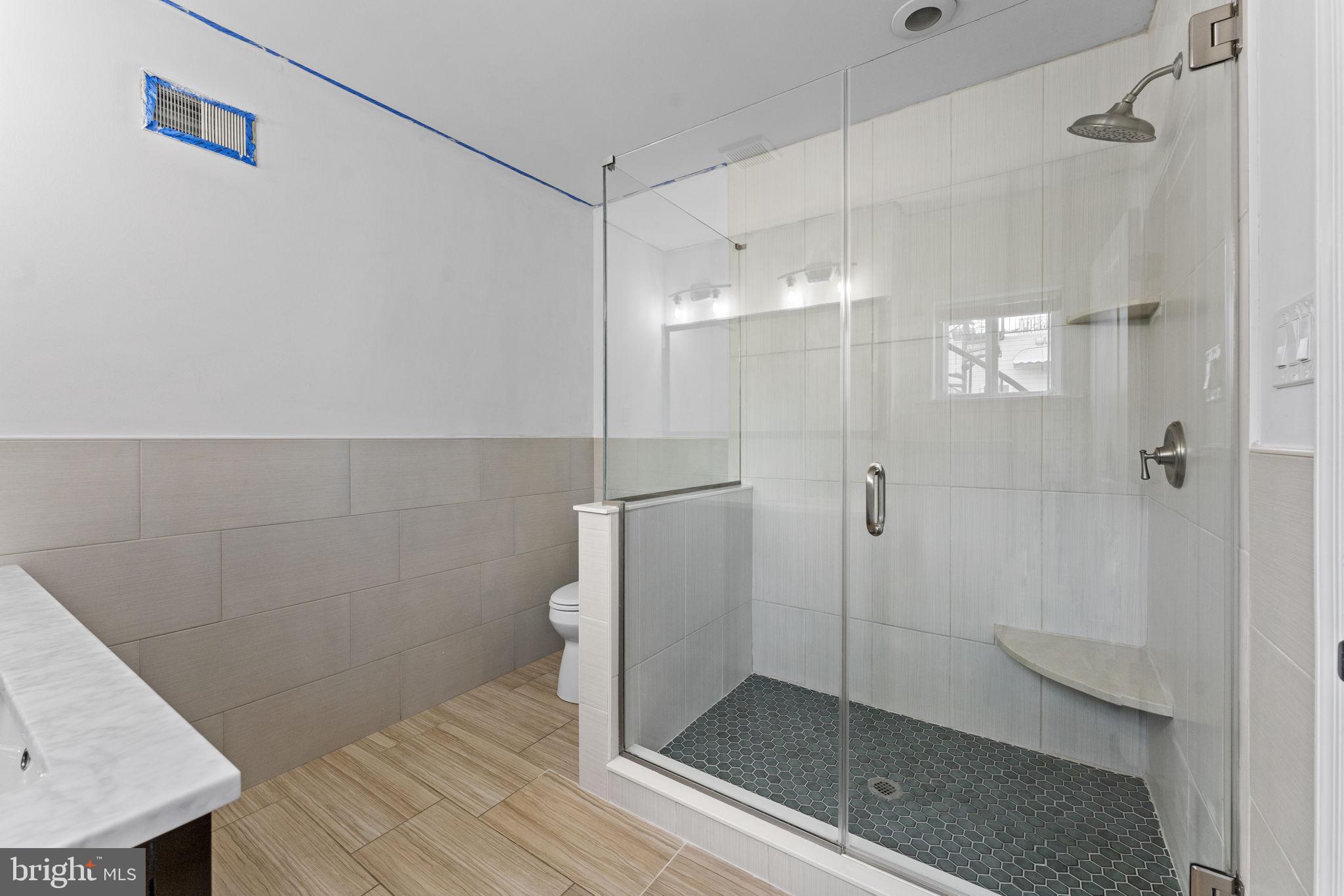 PASSYUNK SQUARE - Residential