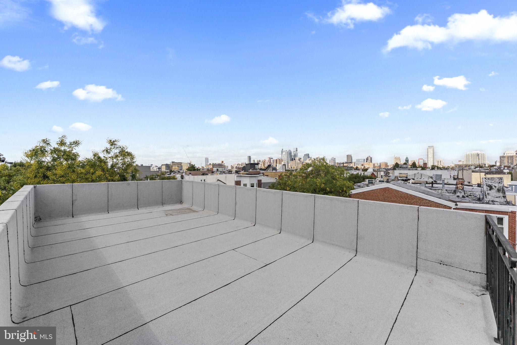 PASSYUNK SQUARE - Residential