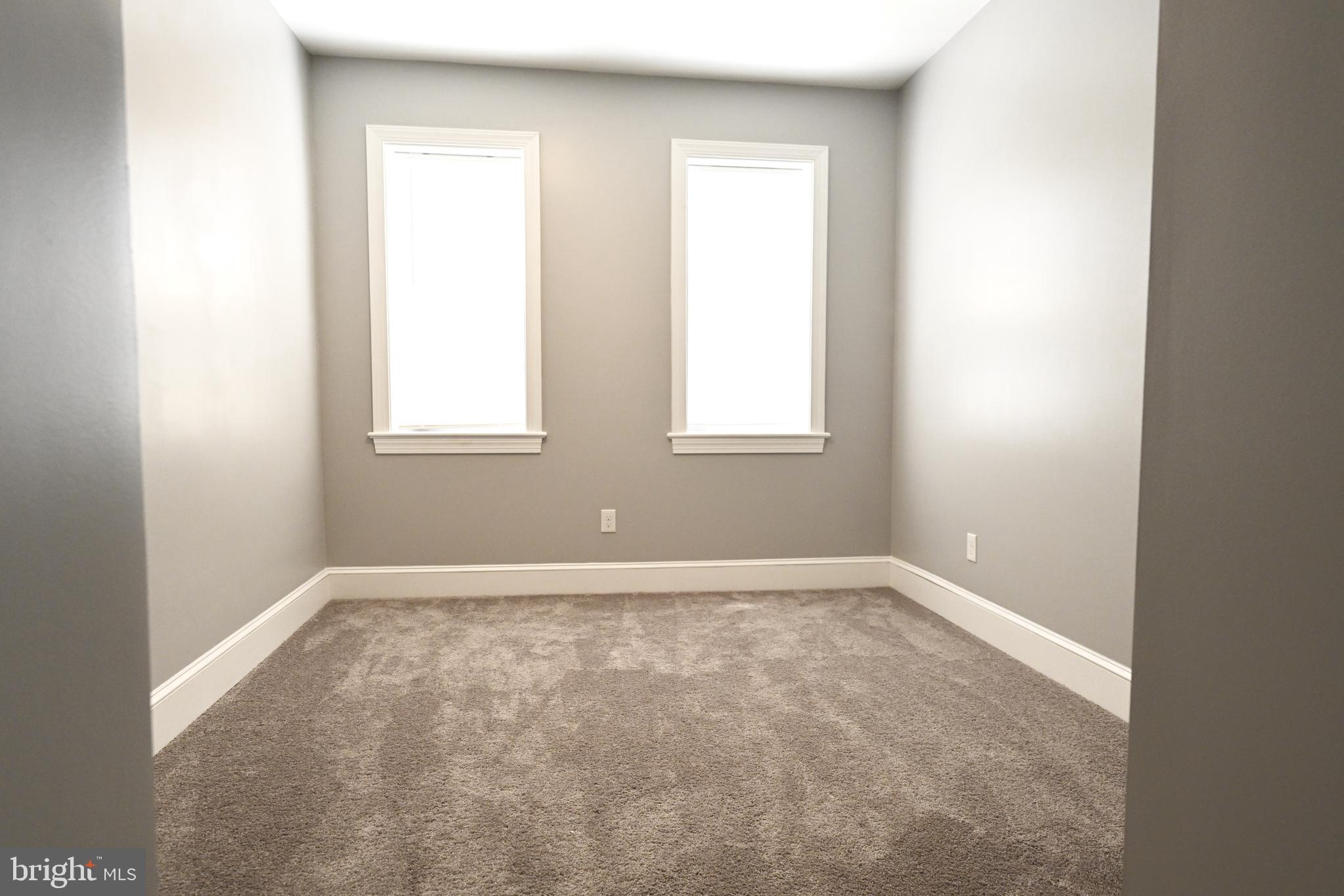 BARCLAY - GREENMOUNT - Residential Lease