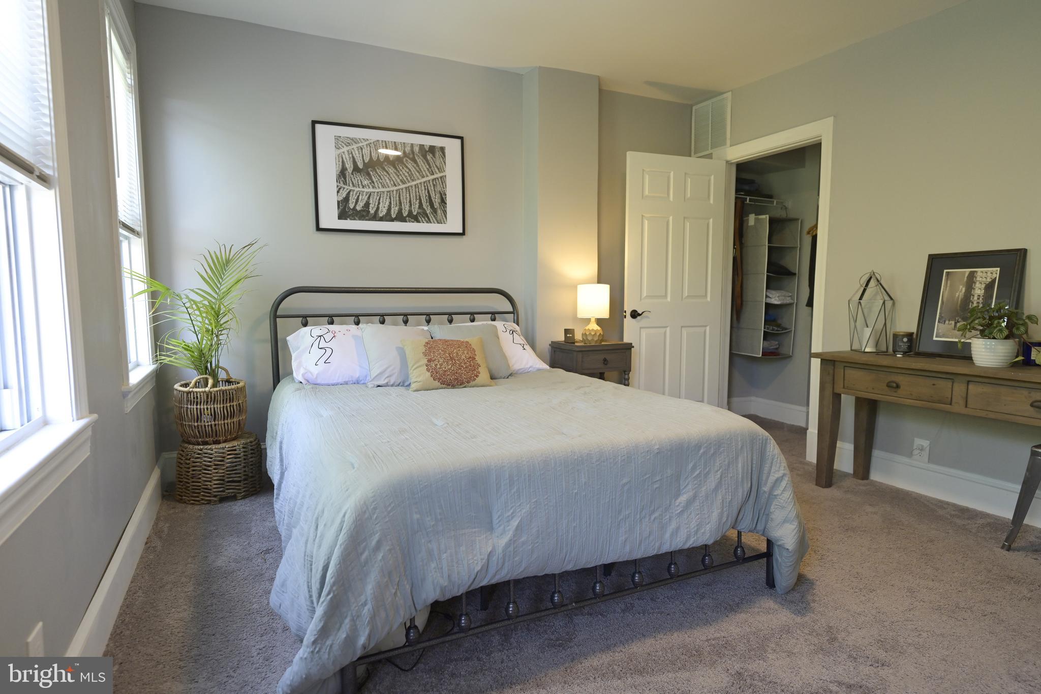 BARCLAY - GREENMOUNT - Residential Lease