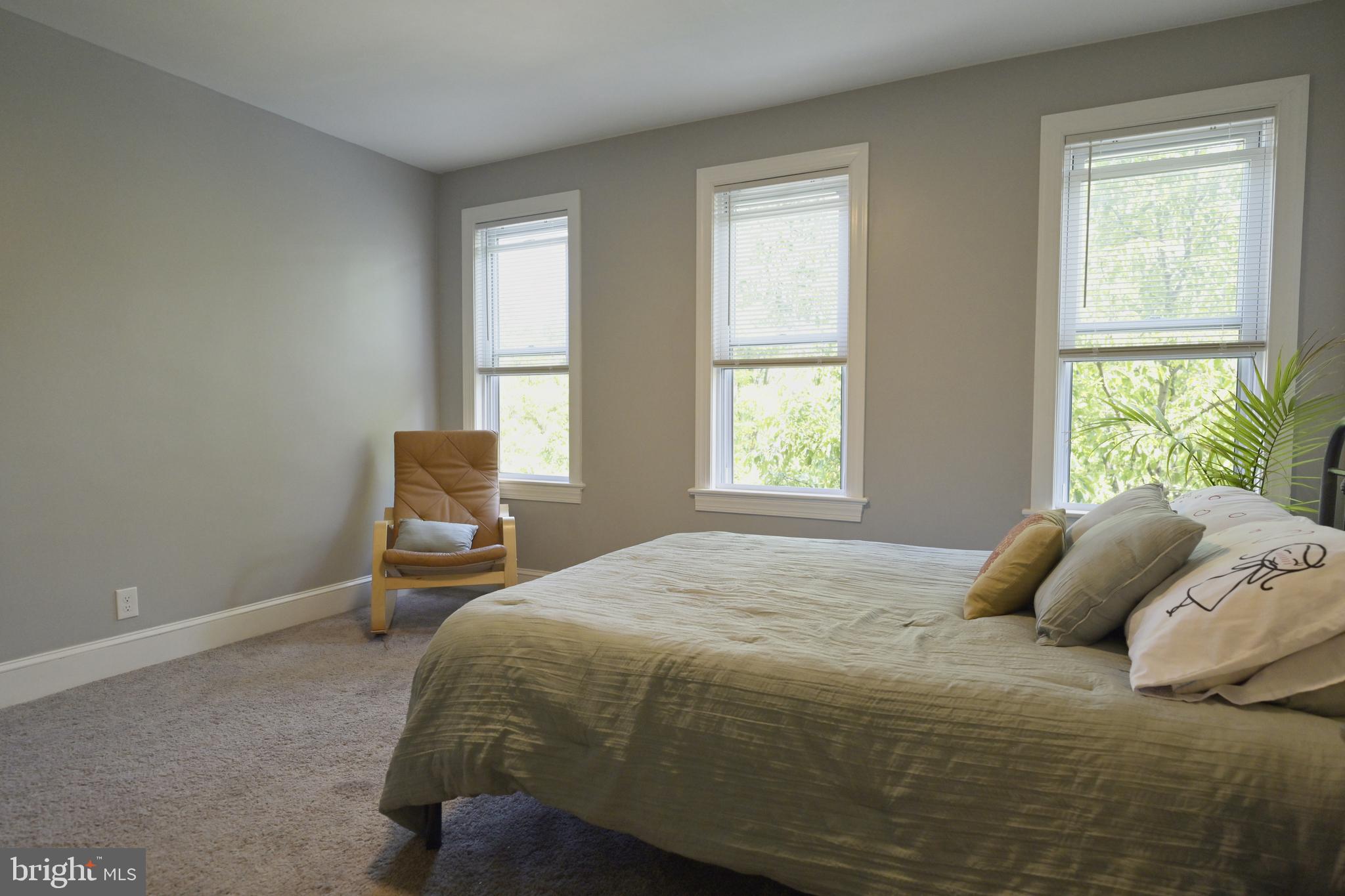 BARCLAY - GREENMOUNT - Residential Lease