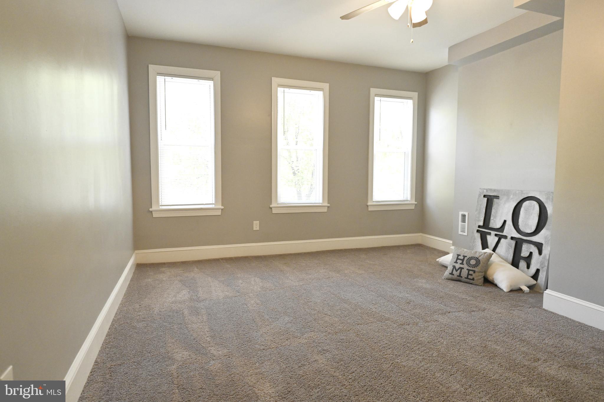 BARCLAY - GREENMOUNT - Residential Lease