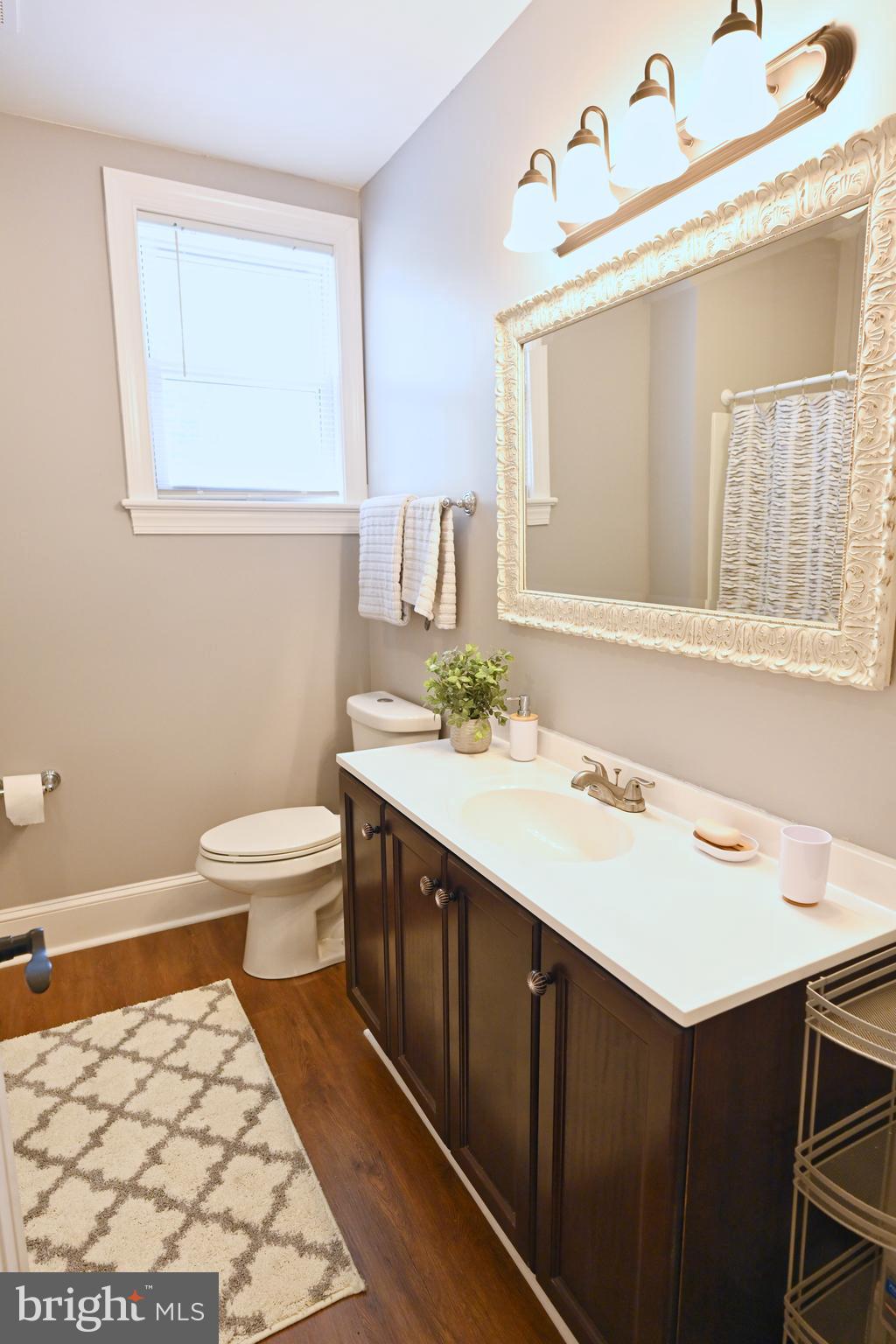 BARCLAY - GREENMOUNT - Residential Lease