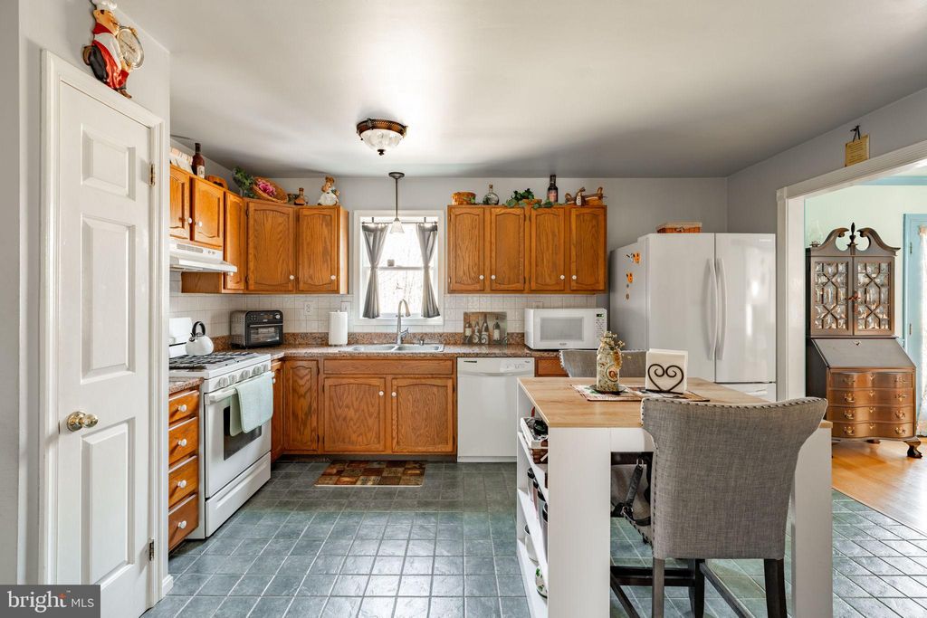 Photo of 5765 Alexander Drive, NARVON, PA 17555 (MLS # PALA2065498)