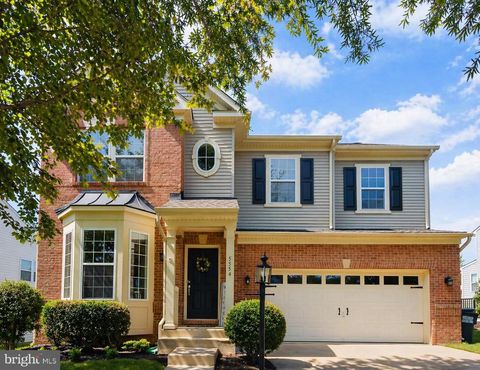 Photo of 5554 Barnes Lane, WOODBRIDGE, VA 22193 (MLS # VAPW2118110)
