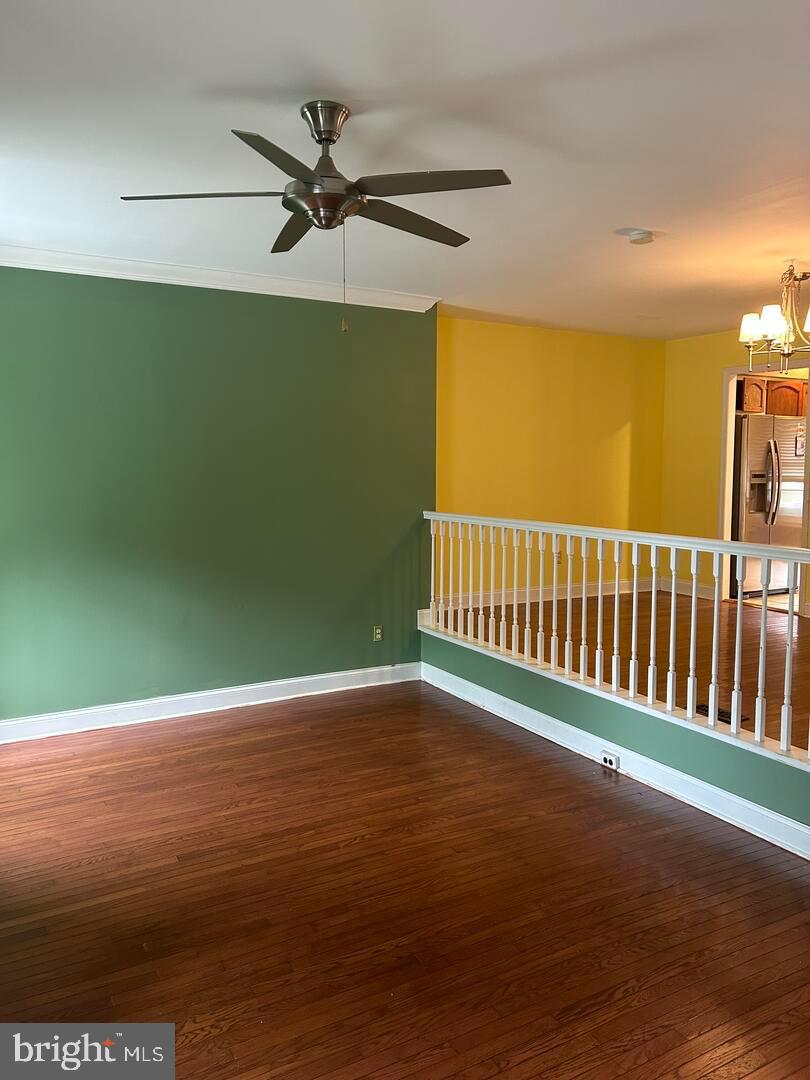 706 CHIMNEY HILL LANE