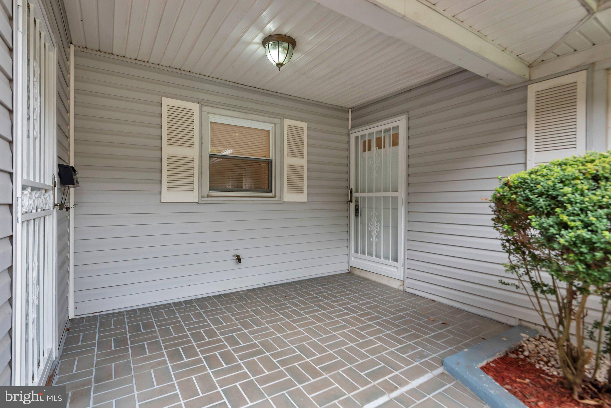 12902 KENDALE