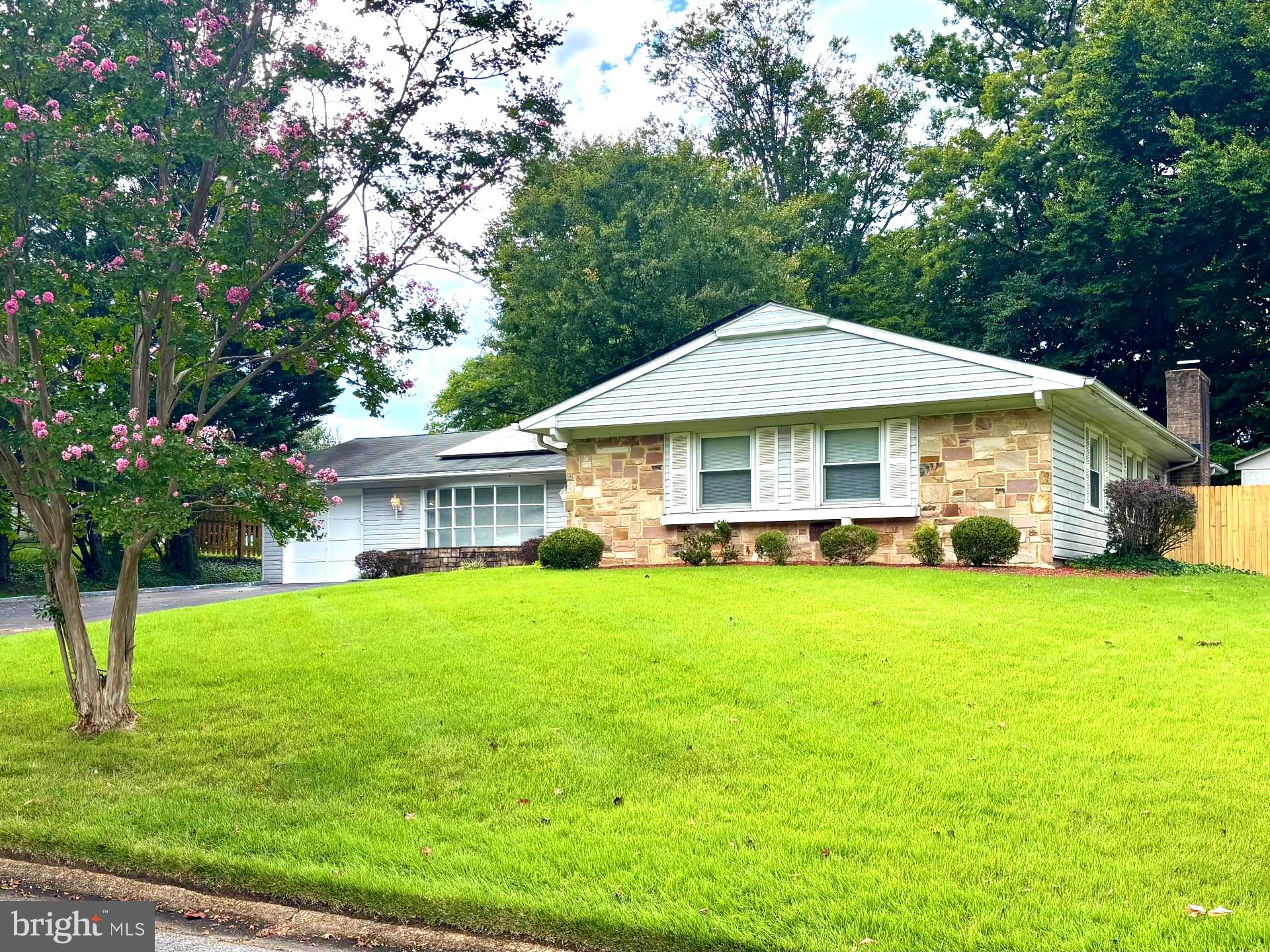 12902 KENDALE