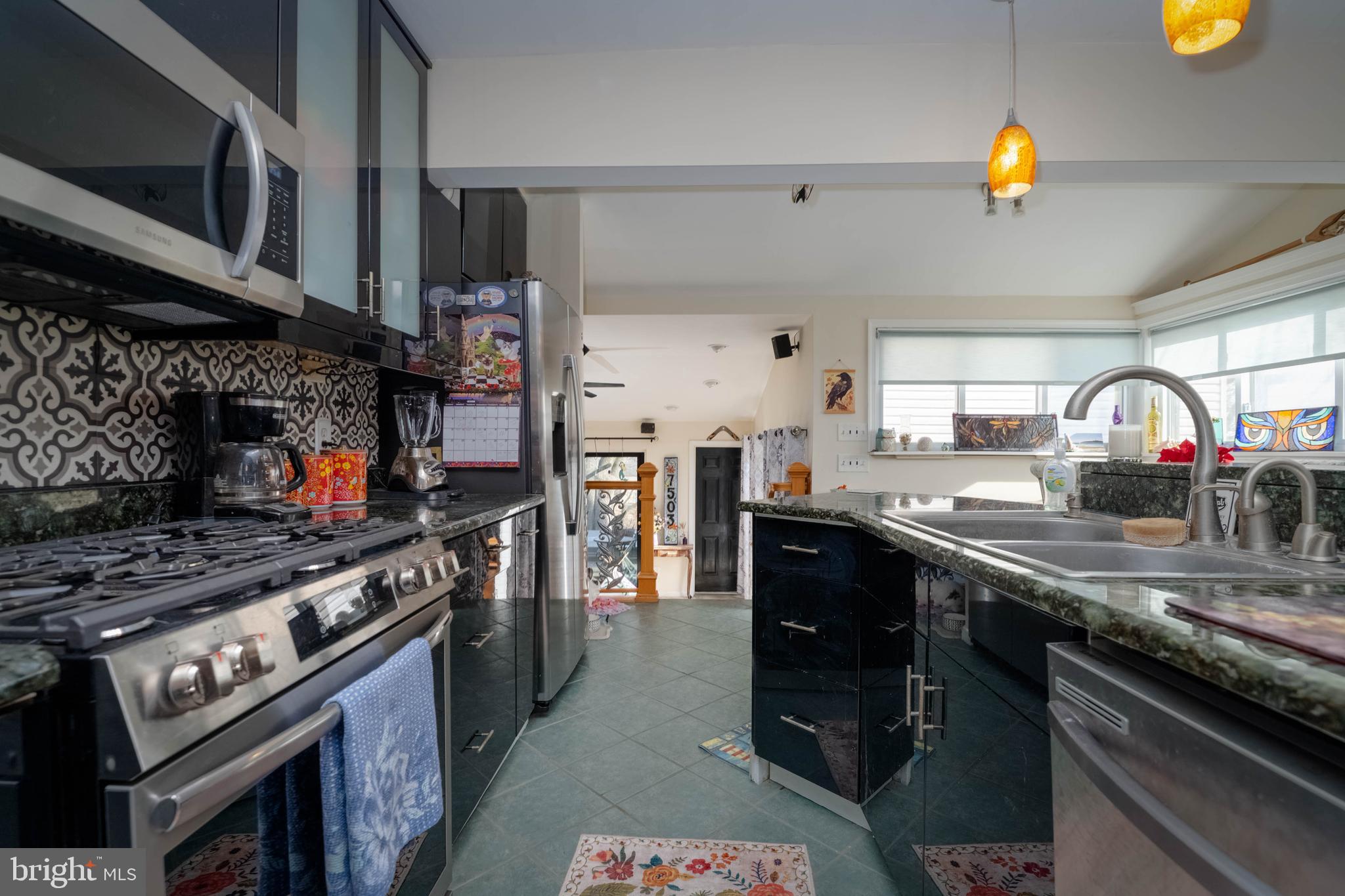 EASTERN HEIGHTS - Residential