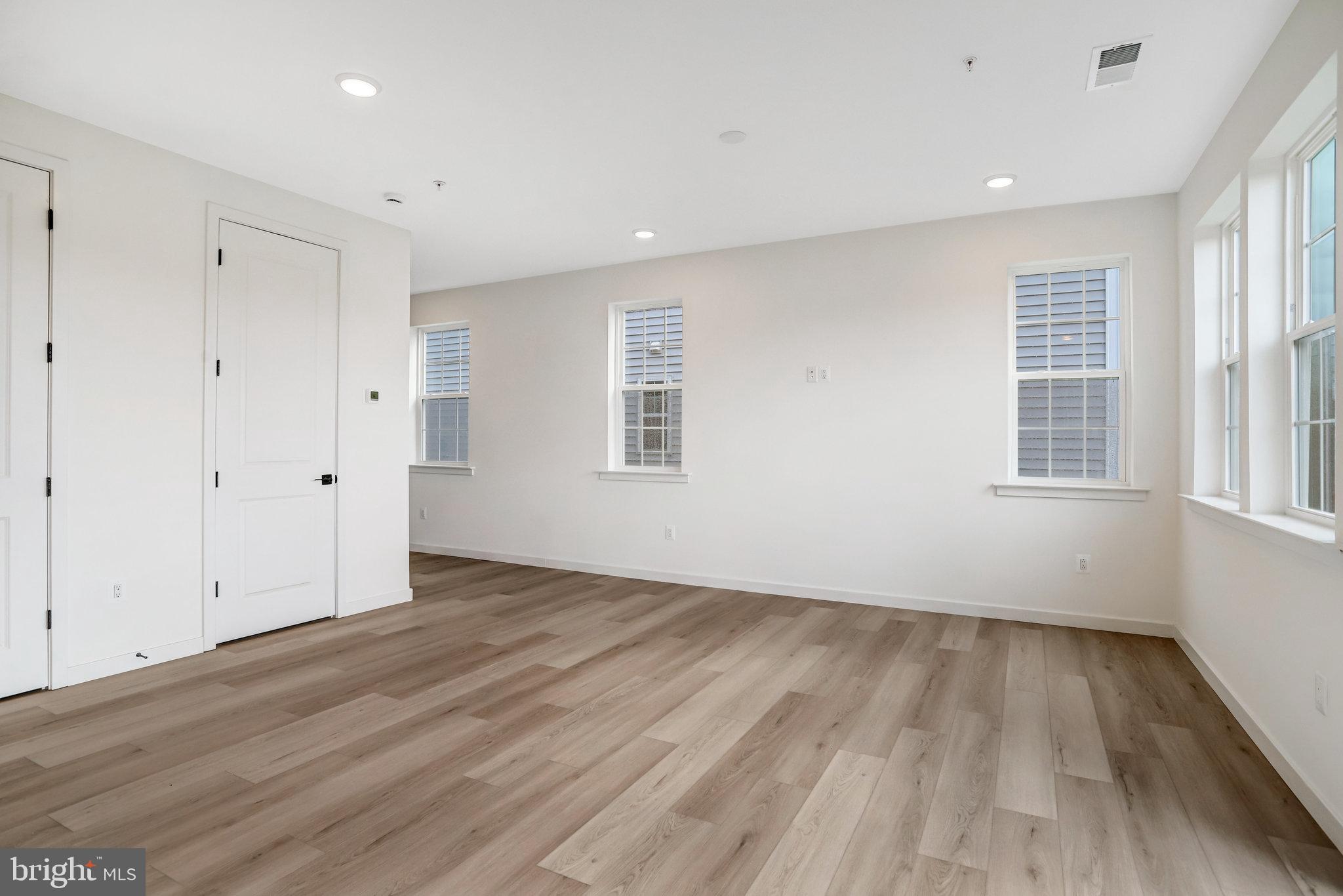 ENCLAVE AT ARUNDEL HILLS - Residential