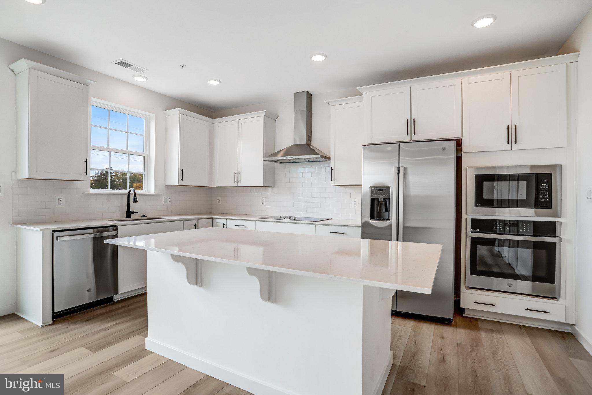 ENCLAVE AT ARUNDEL HILLS - Residential