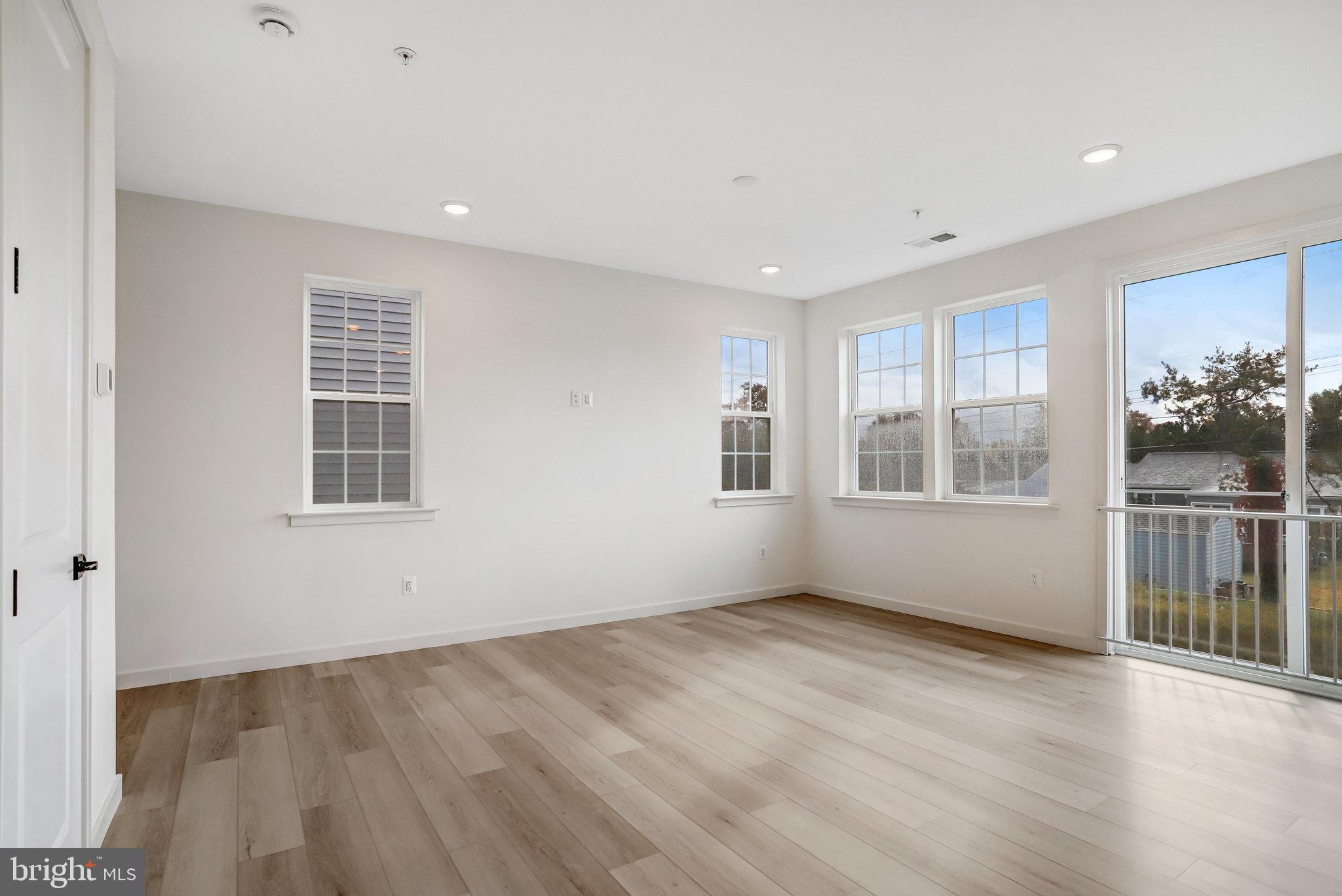 ENCLAVE AT ARUNDEL HILLS - Residential