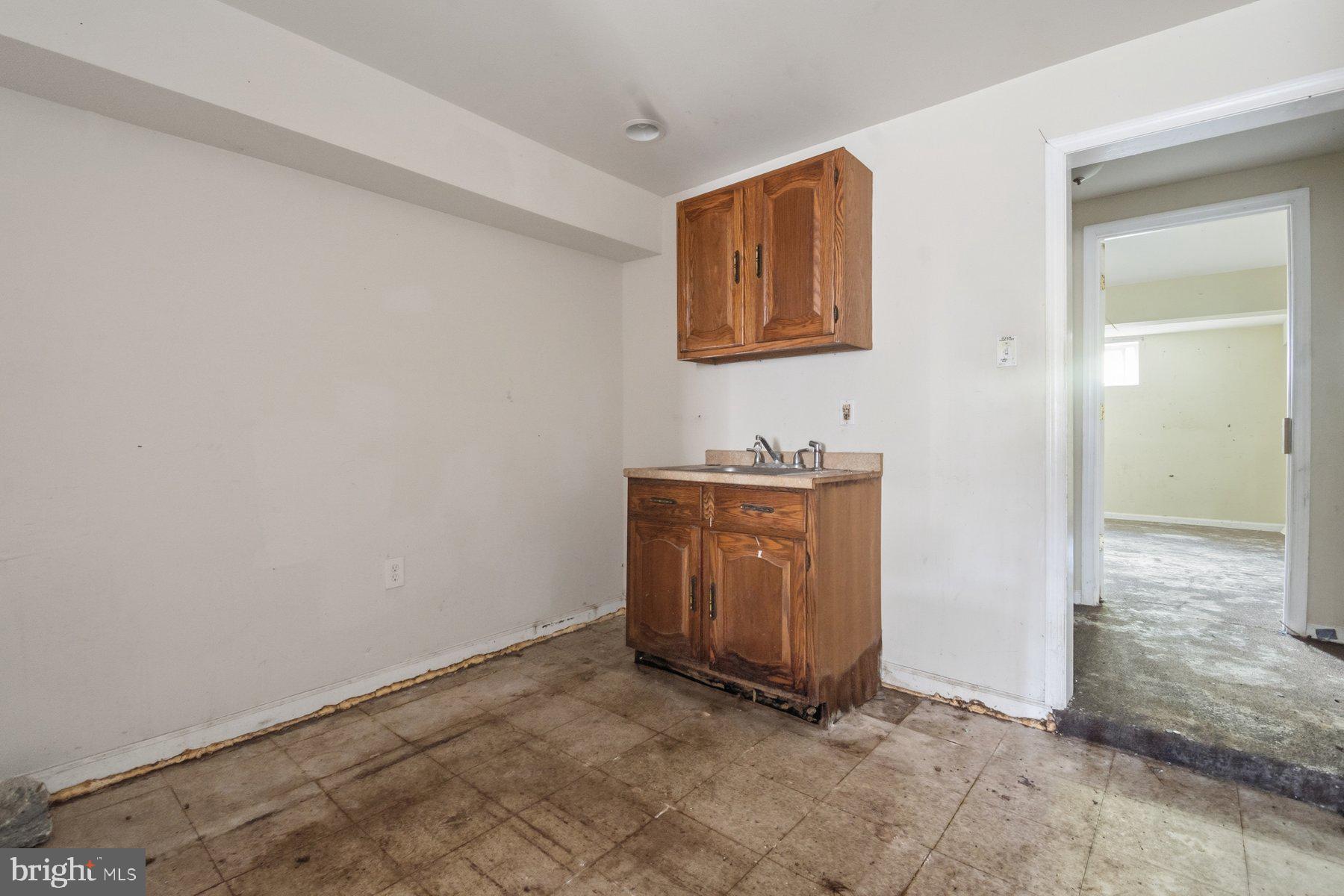 BIDDLE STREET - Residential