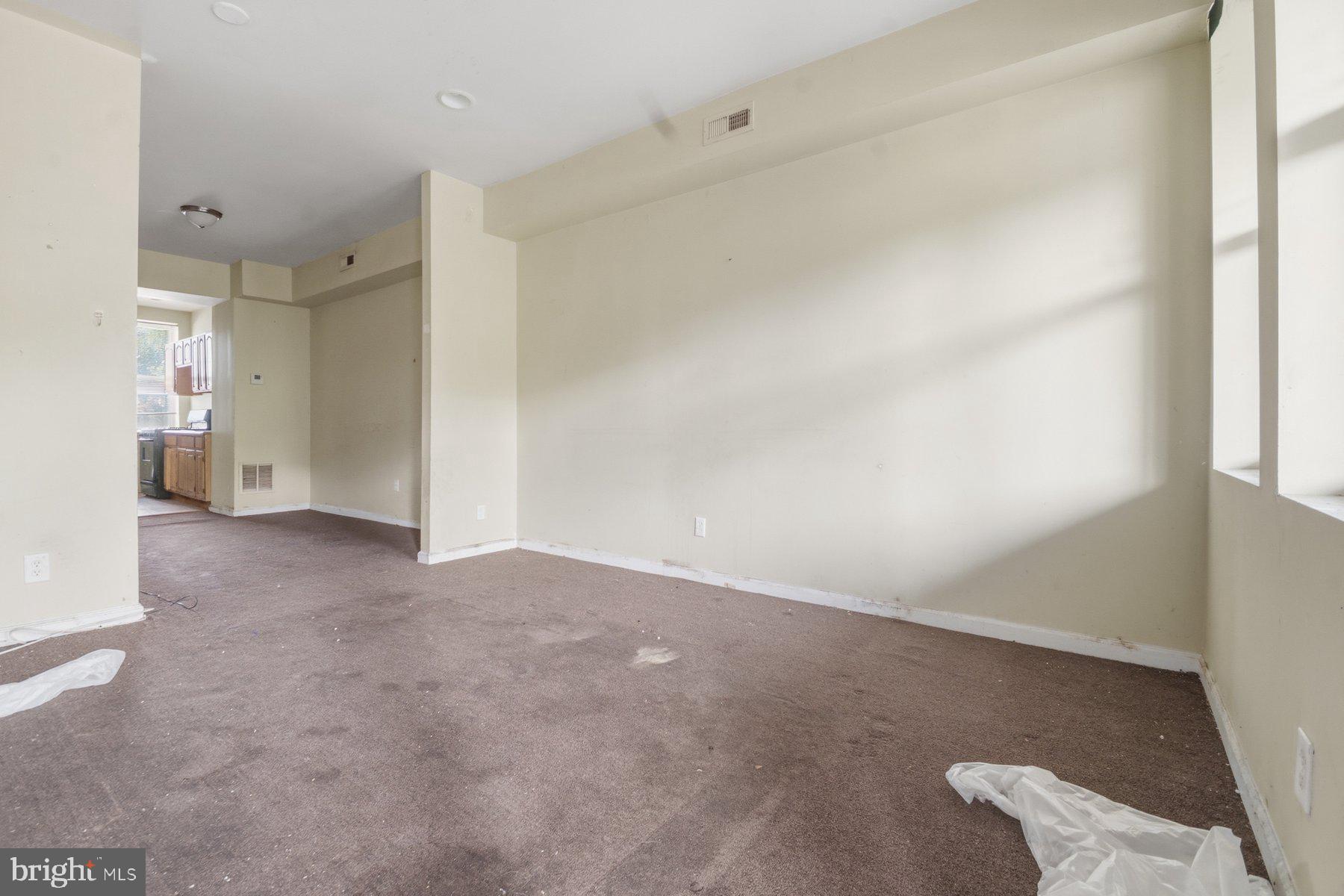BIDDLE STREET - Residential