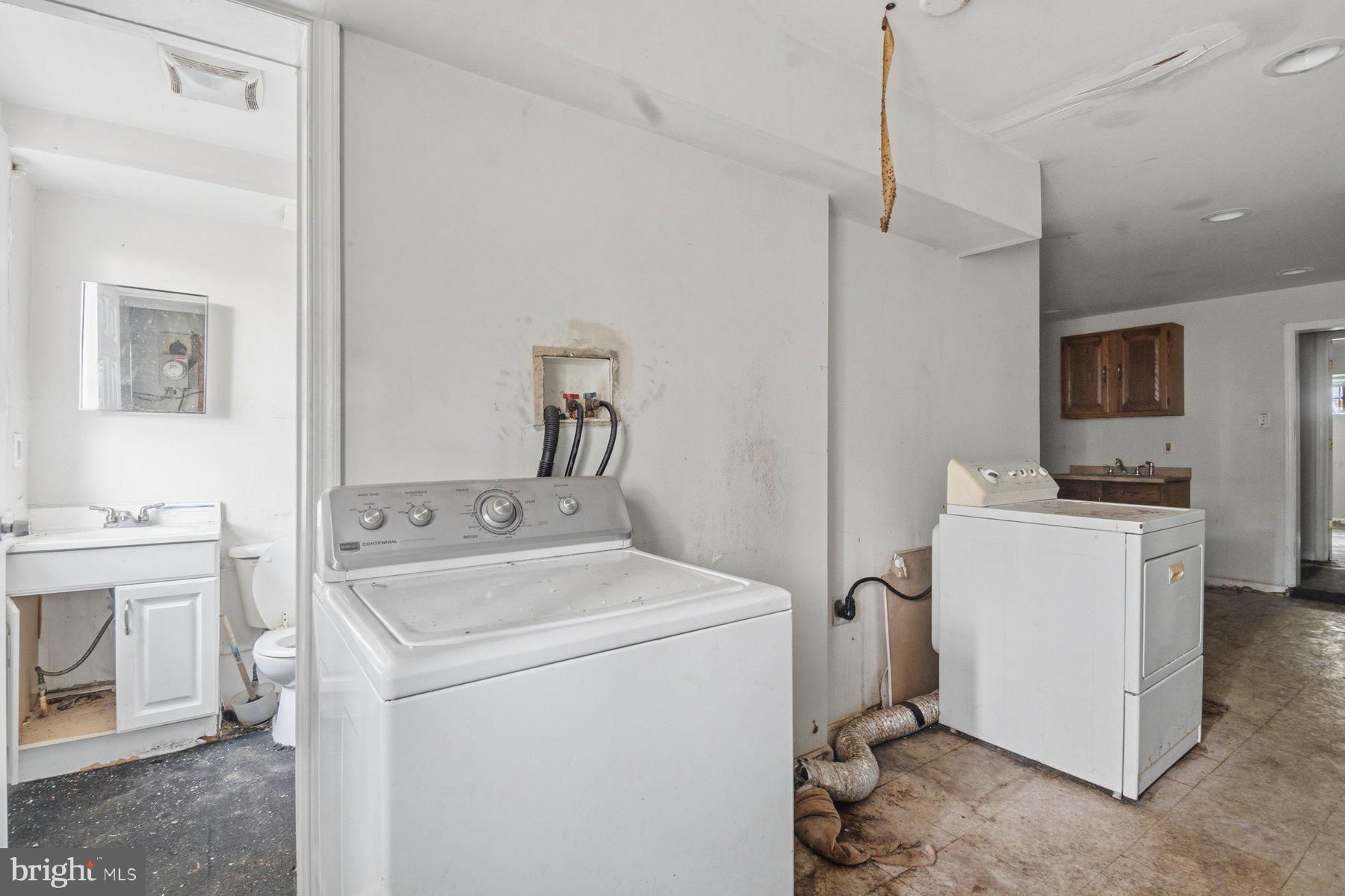 BIDDLE STREET - Residential