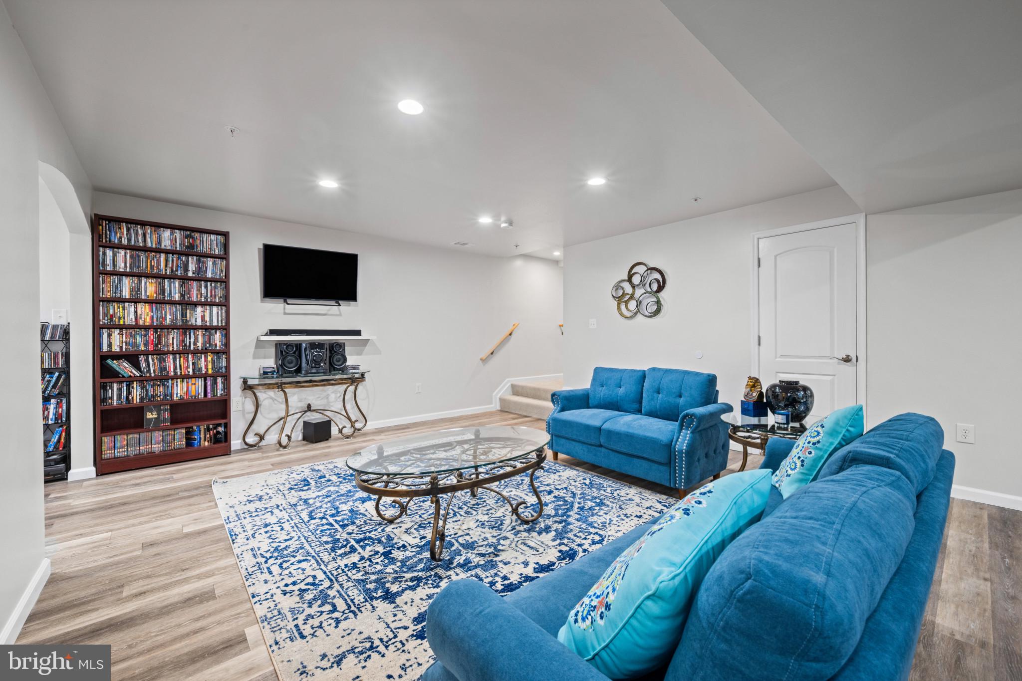 BOLTON HILL - Residential