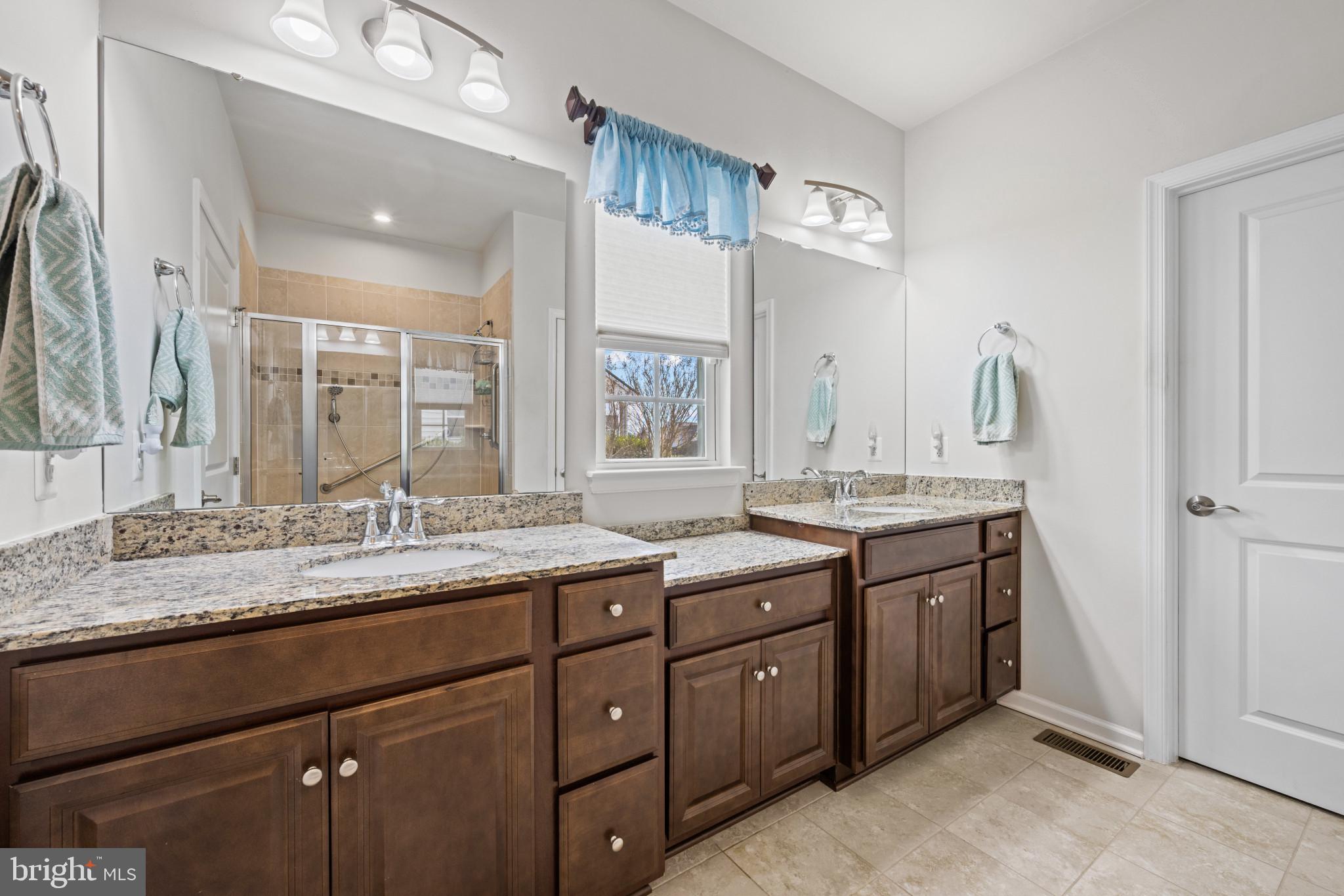 BOLTON HILL - Residential