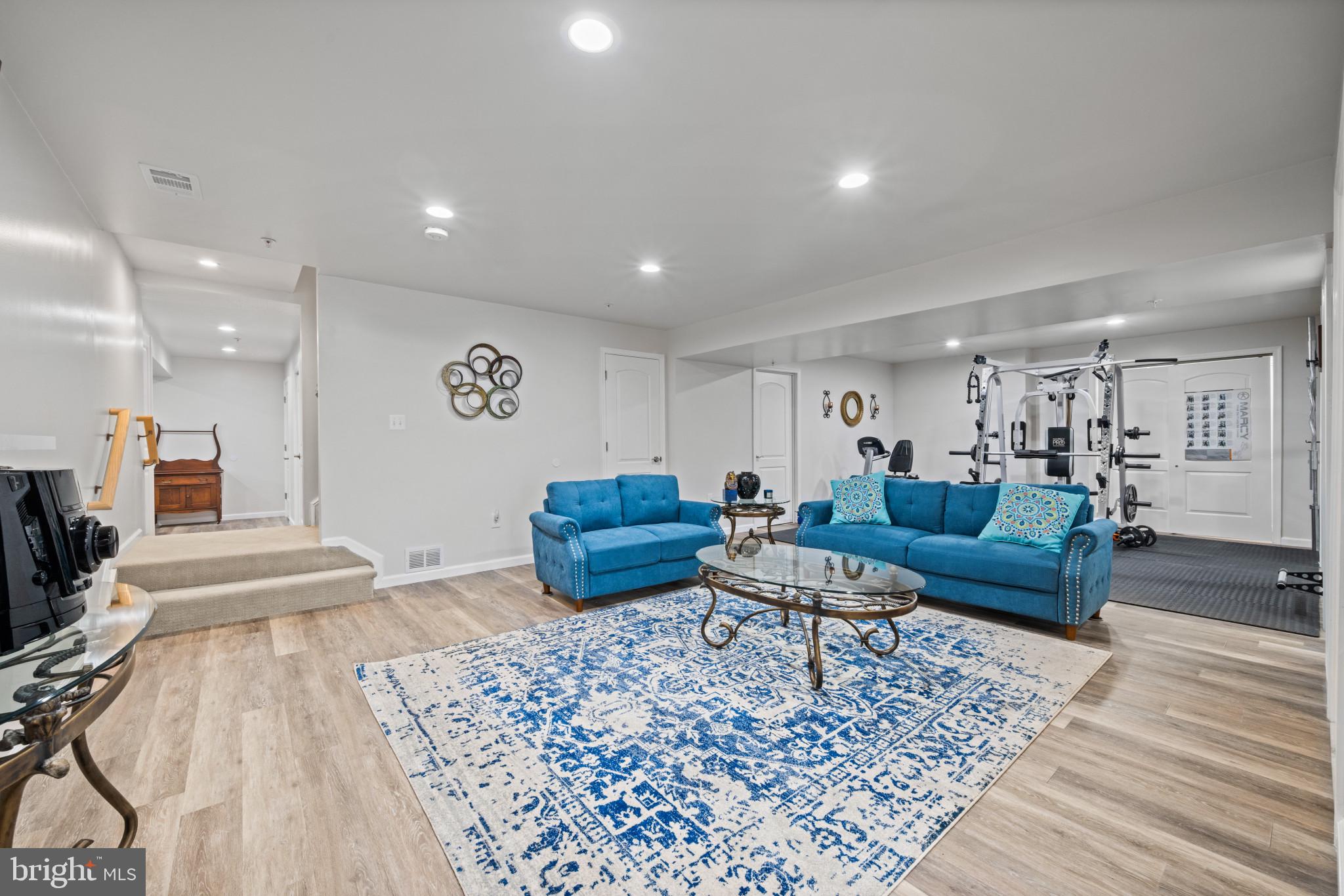 BOLTON HILL - Residential