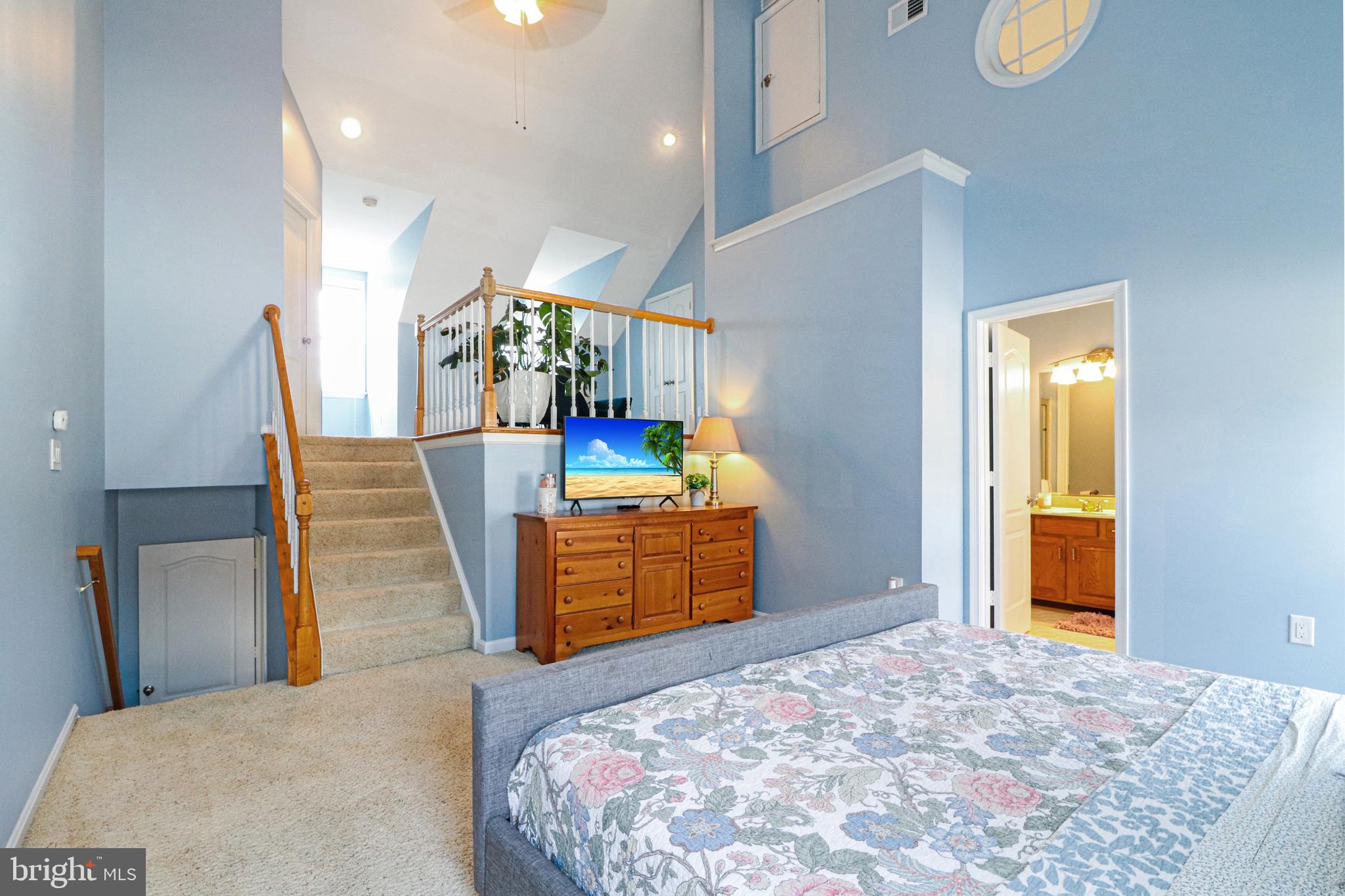 LIFESTYLE AT SULLY STATION - Residential