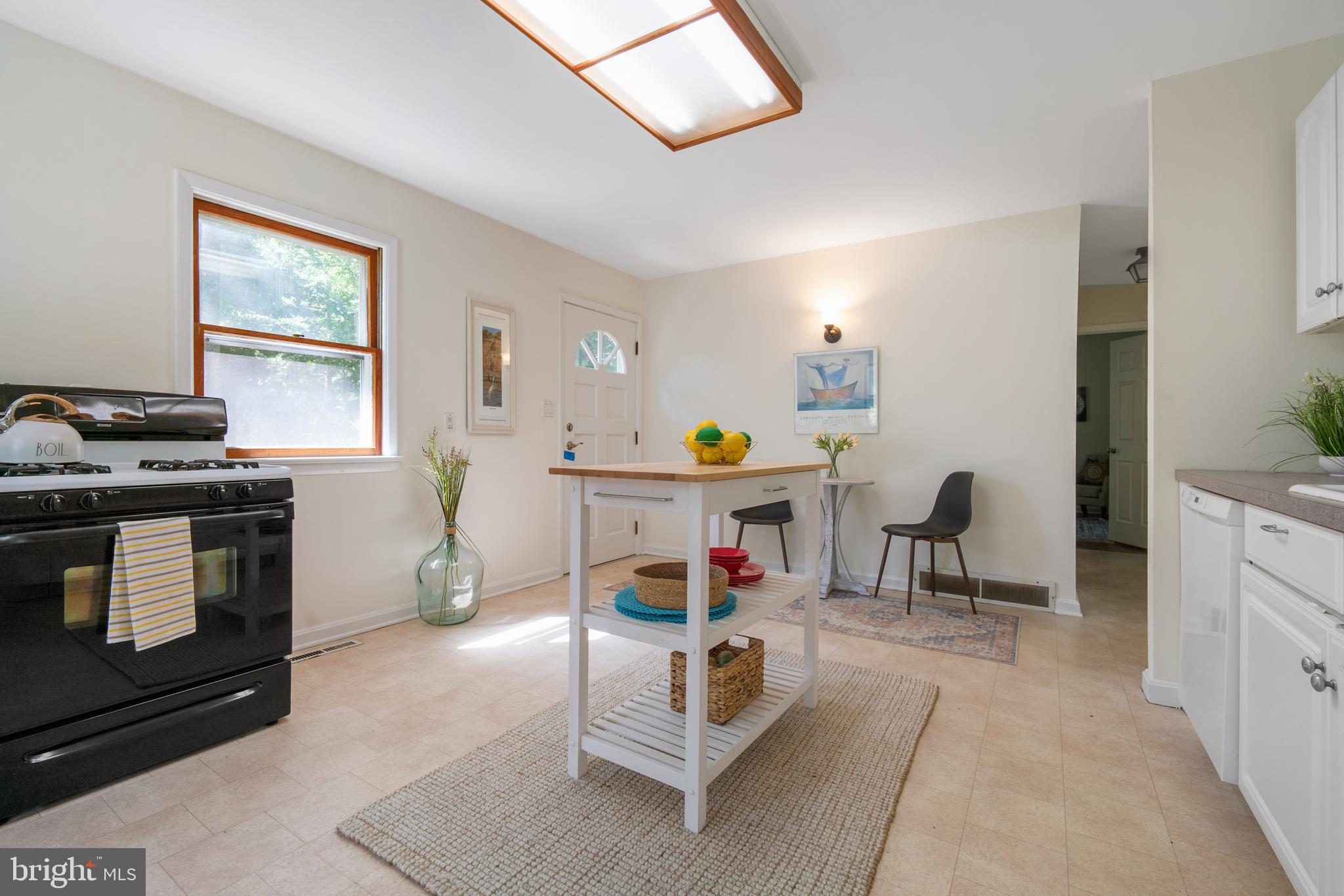 RINGS END - Residential