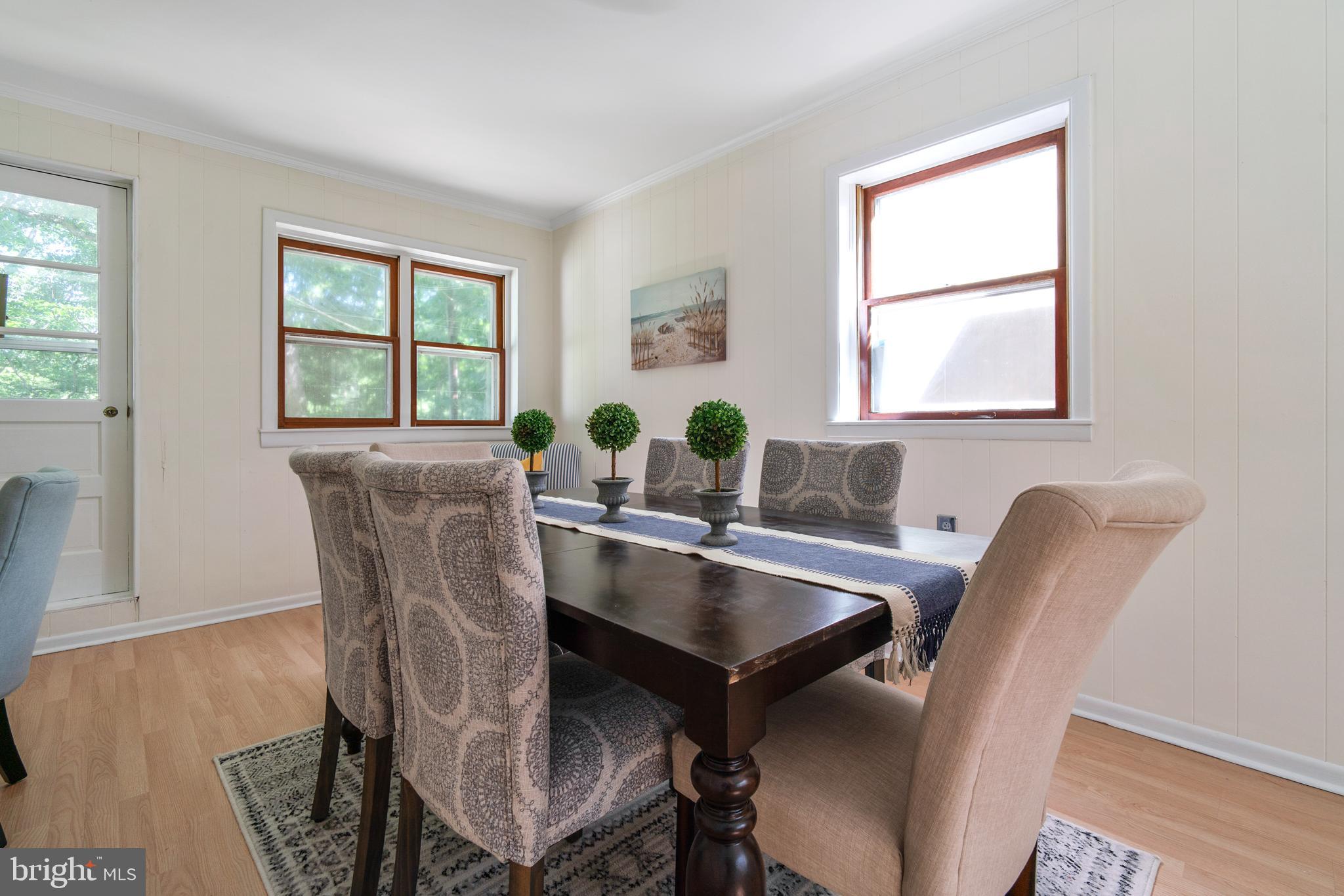 RINGS END - Residential