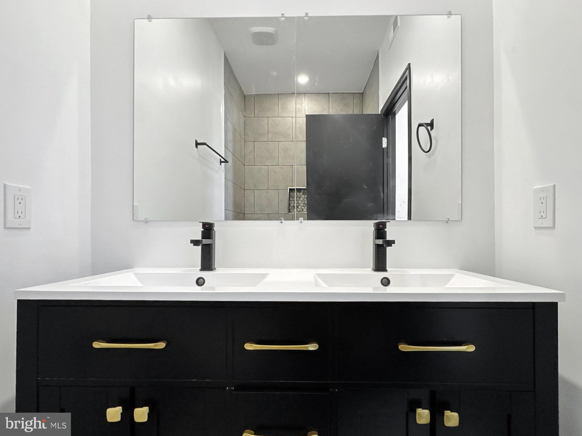WOODBROOK - Residential Lease