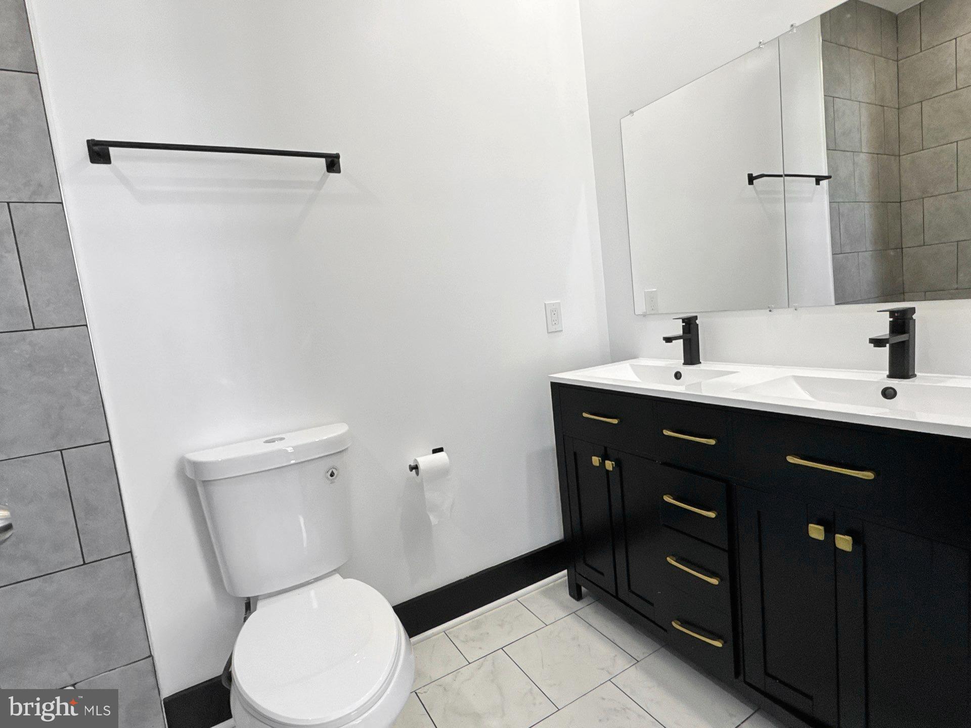 WOODBROOK - Residential Lease