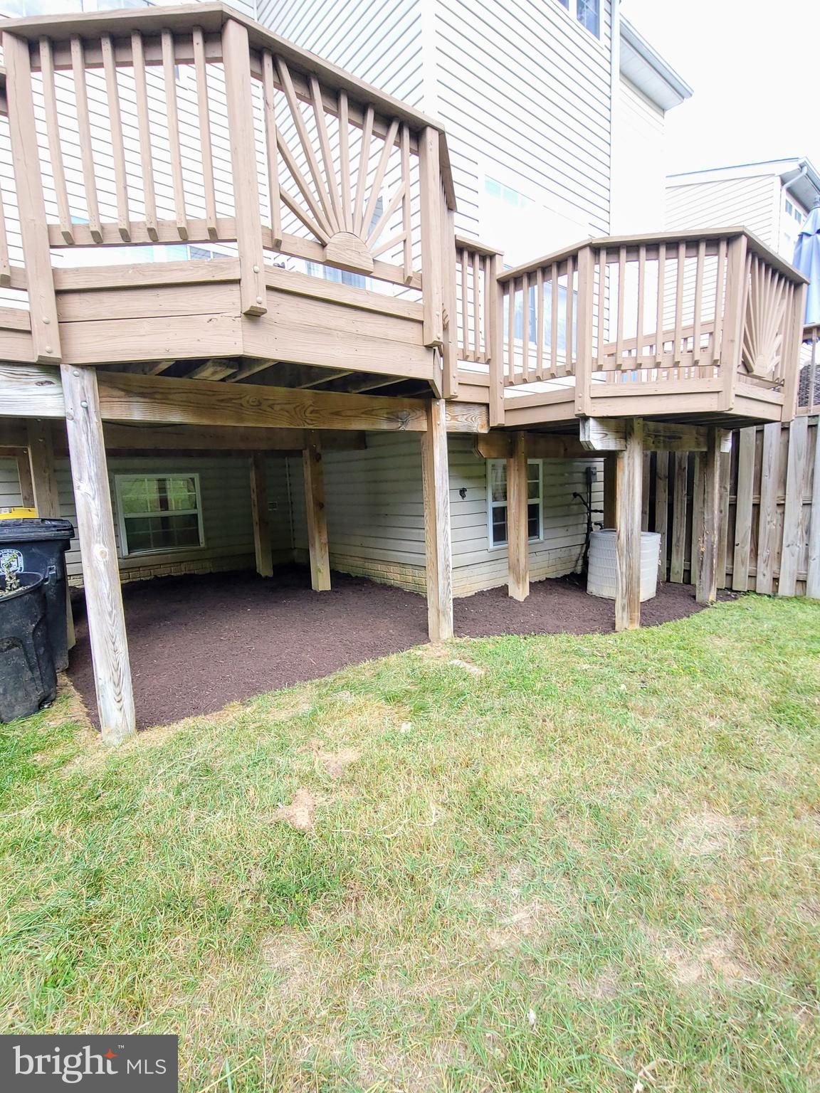 VISTA GARDENS - Residential